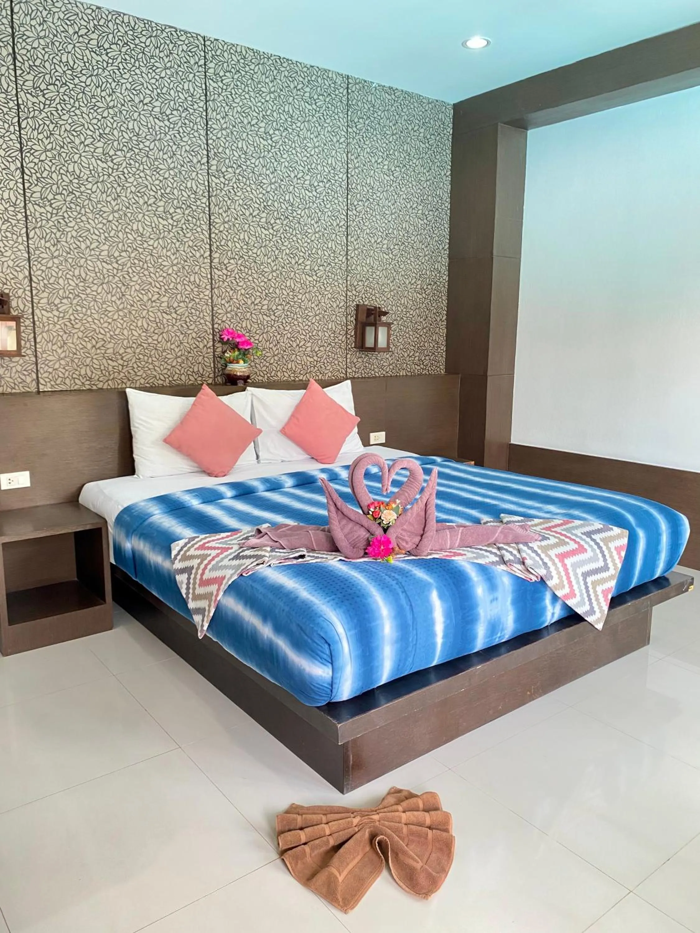 Bed in Khum Laanta Resort - SHA Extra Plus