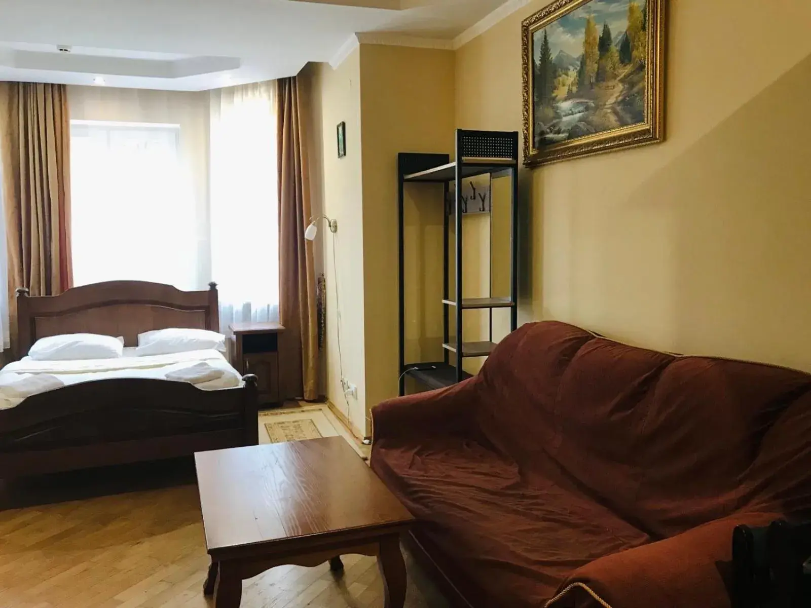 Junior Suite in Red Stone Junior Suite in Red Stone