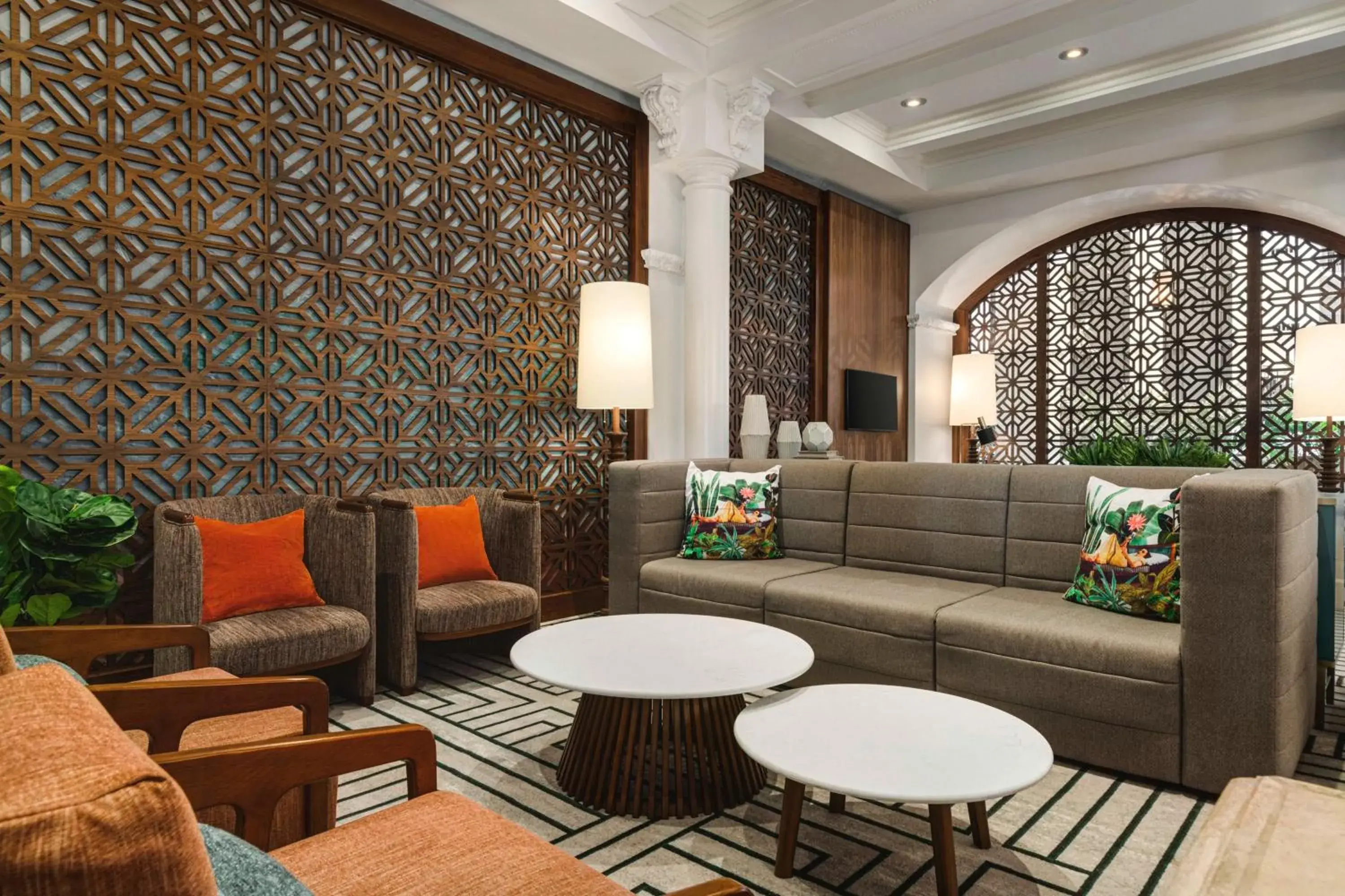 Lobby or reception in Embassy Suites by Hilton Fort Lauderdale 17th Street Lobby or reception in Embassy Suites by Hilton Fort Lauderdale 17th Street