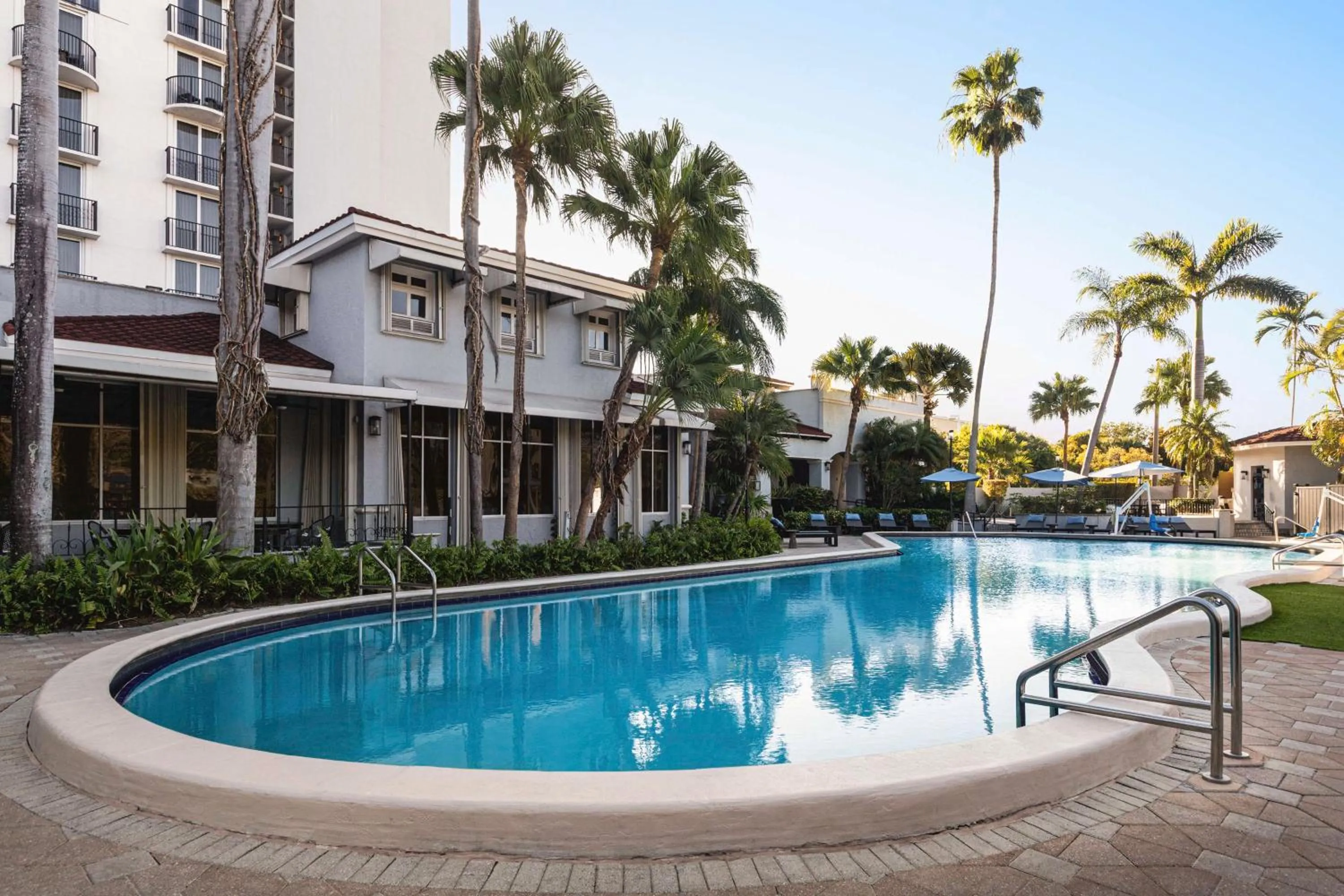 Pool view in Embassy Suites by Hilton Fort Lauderdale 17th Street