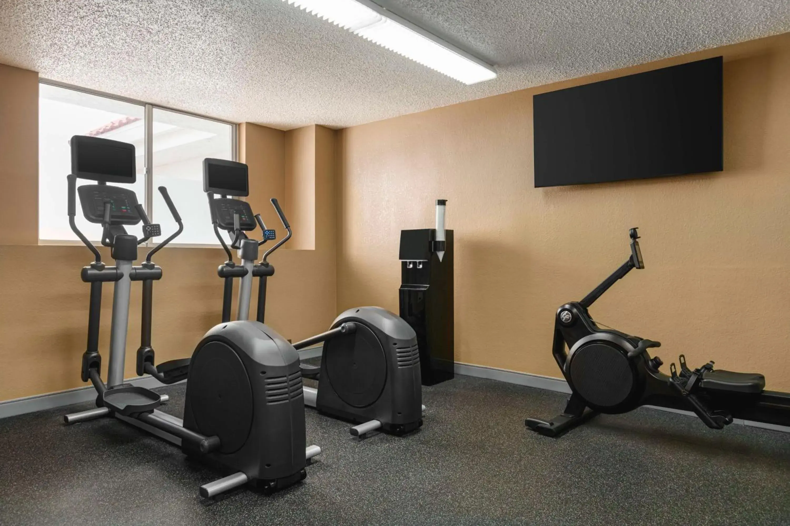 Fitness centre/facilities in Embassy Suites by Hilton Fort Lauderdale 17th Street Fitness centre/facilities in Embassy Suites by Hilton Fort Lauderdale 17th Street