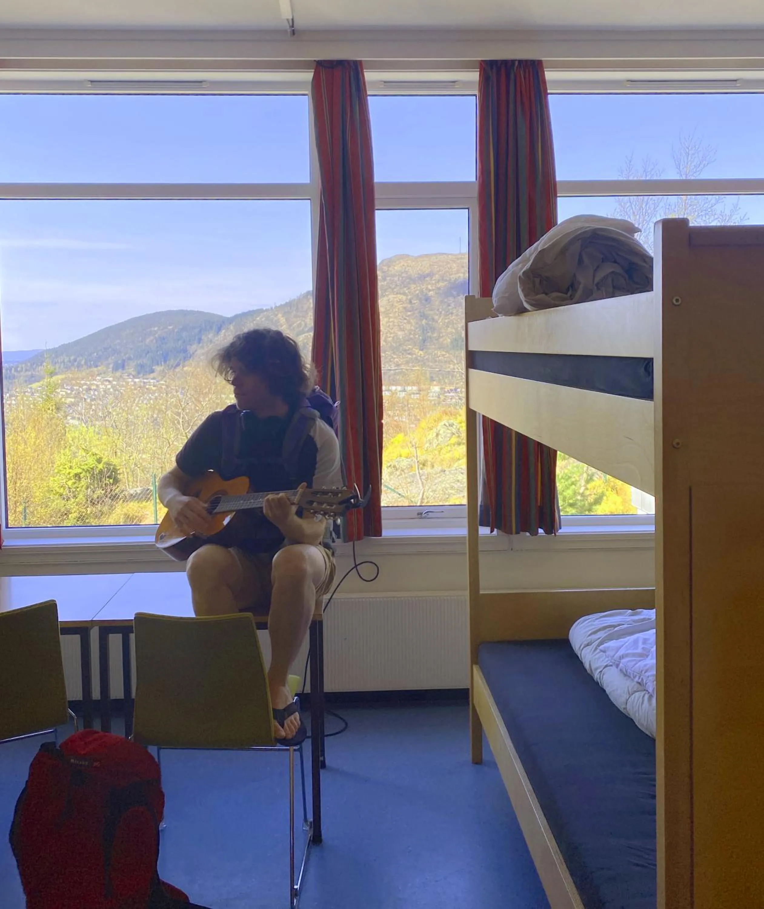 People, Bed in Bergen Hostel Montana