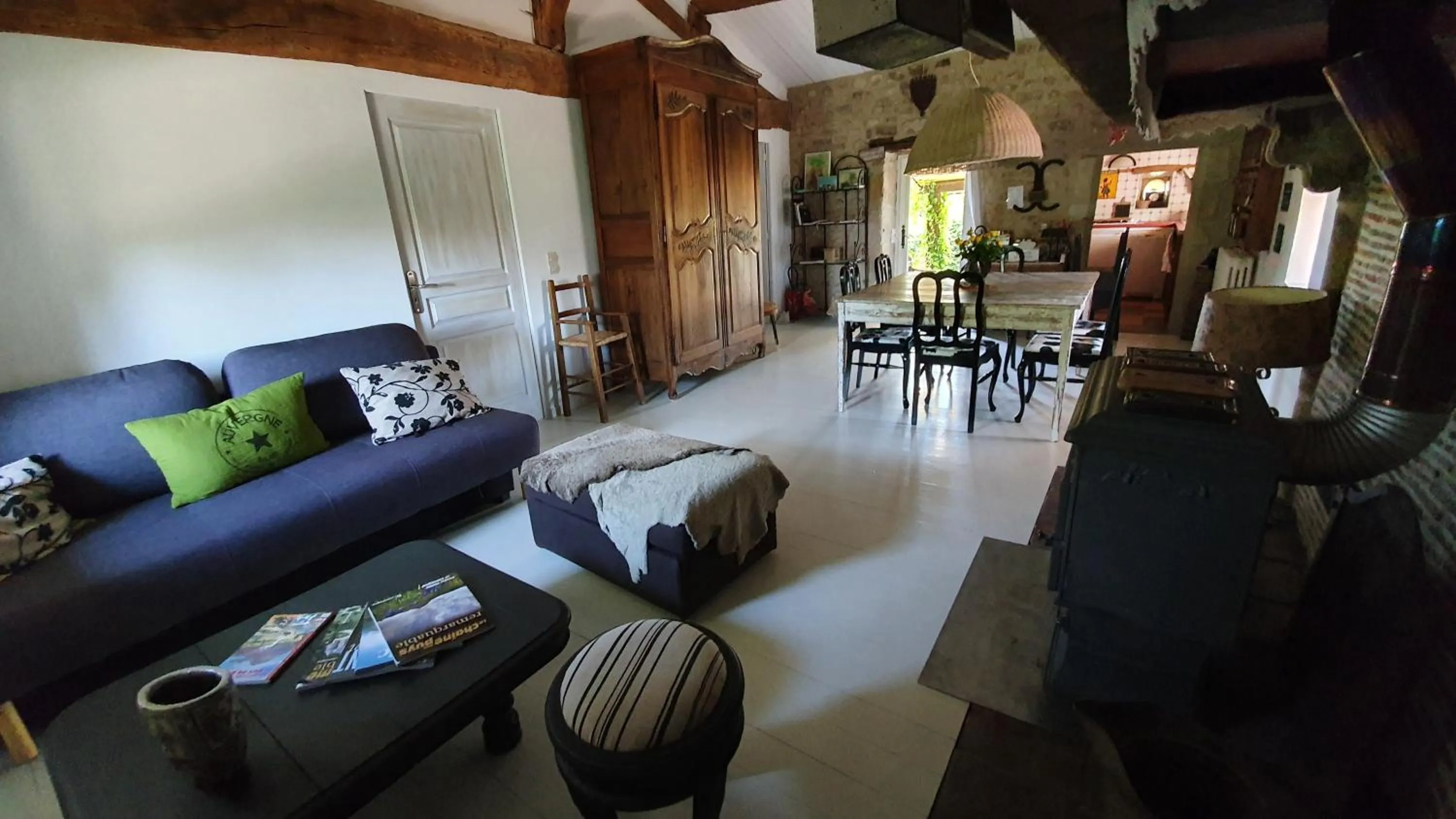 Communal lounge/ TV room in Le Clos Goëlle