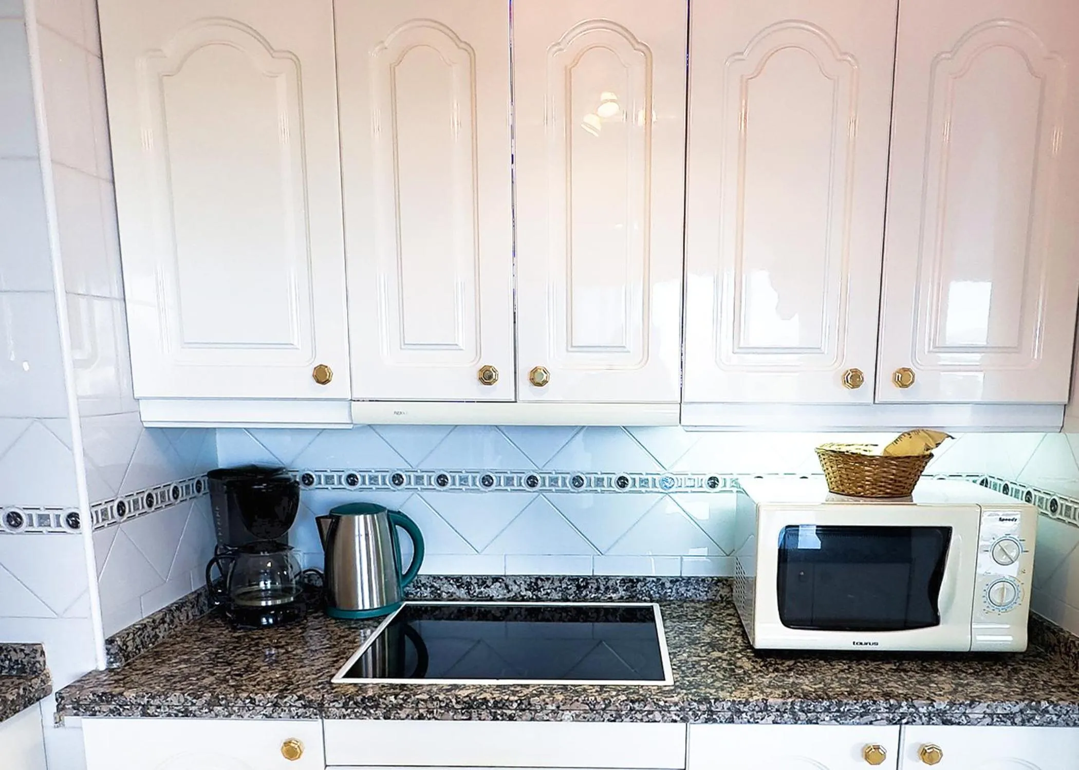 Kitchen or kitchenette in Skol 727 Lovely 2 Bedroom Duplex in Marbella Center