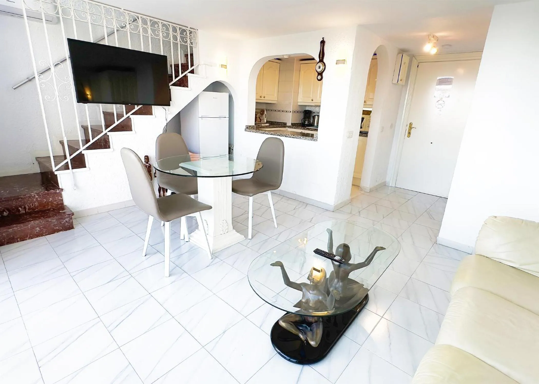 Living room in Skol 727 Lovely 2 Bedroom Duplex in Marbella Center