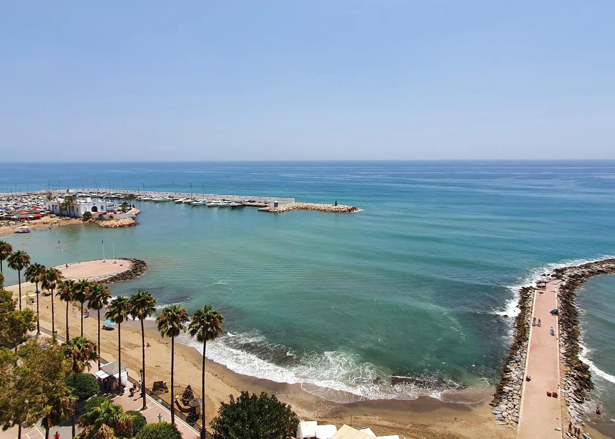 Beach in Skol 727 Lovely 2 Bedroom Duplex in Marbella Center