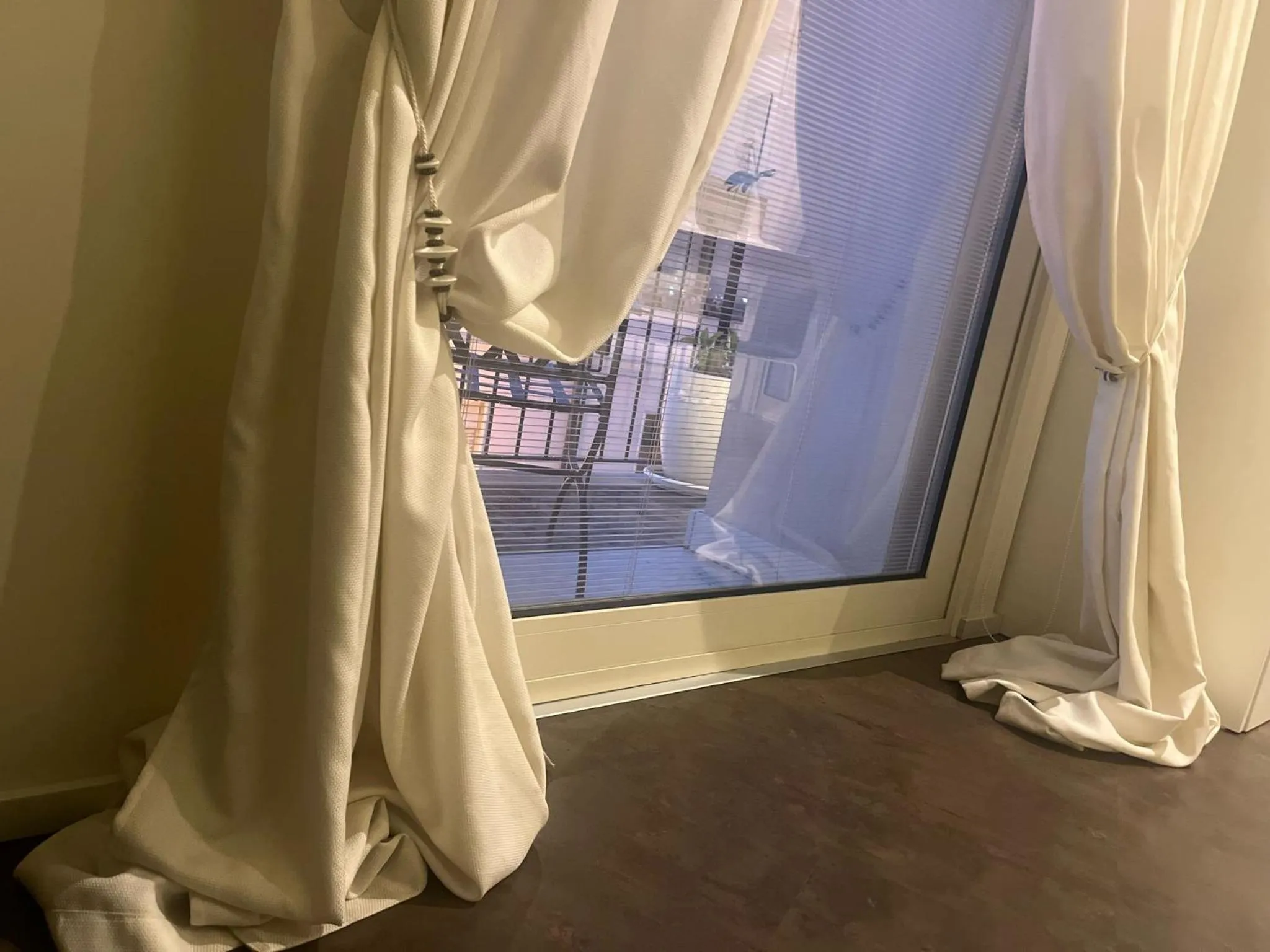 Decorative detail in Cinquecento B&B