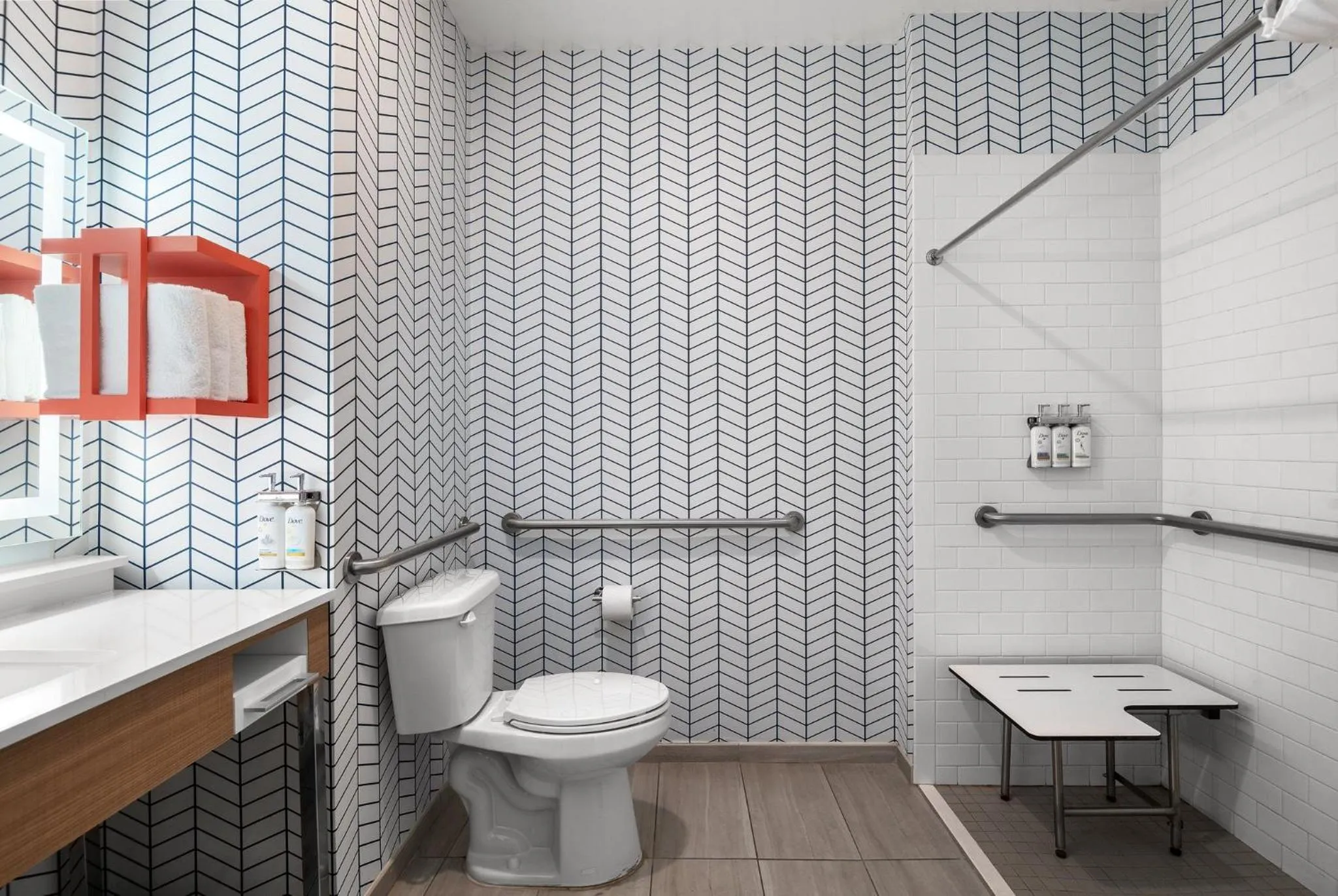 Photo of the whole room in Holiday Inn Express & Suites Destin - Miramar Beach by IHG