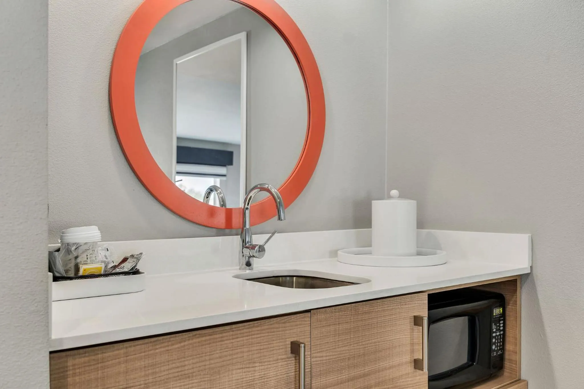 Bedroom, Bathroom in Hampton Inn & Suites Destin Sandestin Area