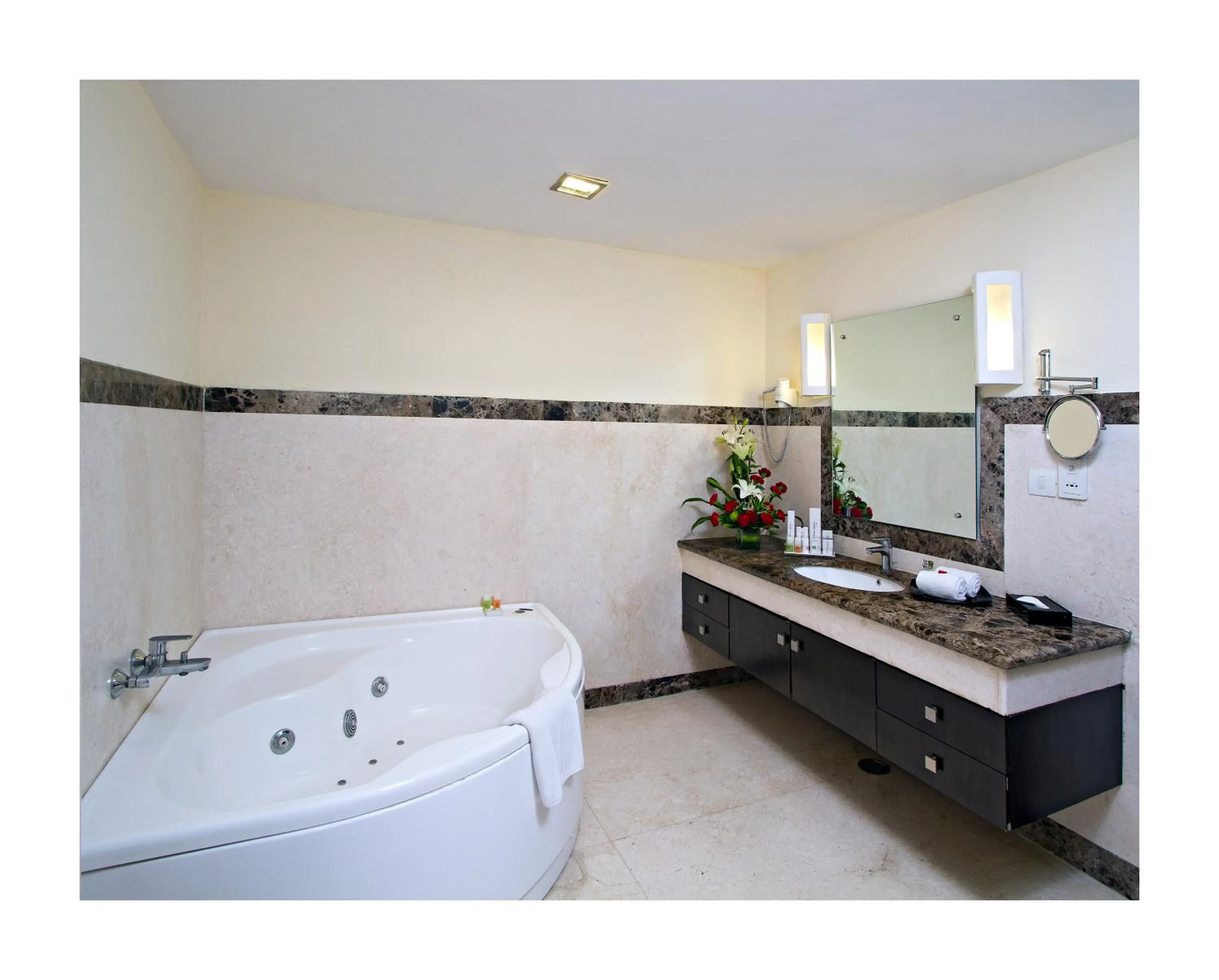 Bathroom in Clarks Exotica Convention Resort & Spa