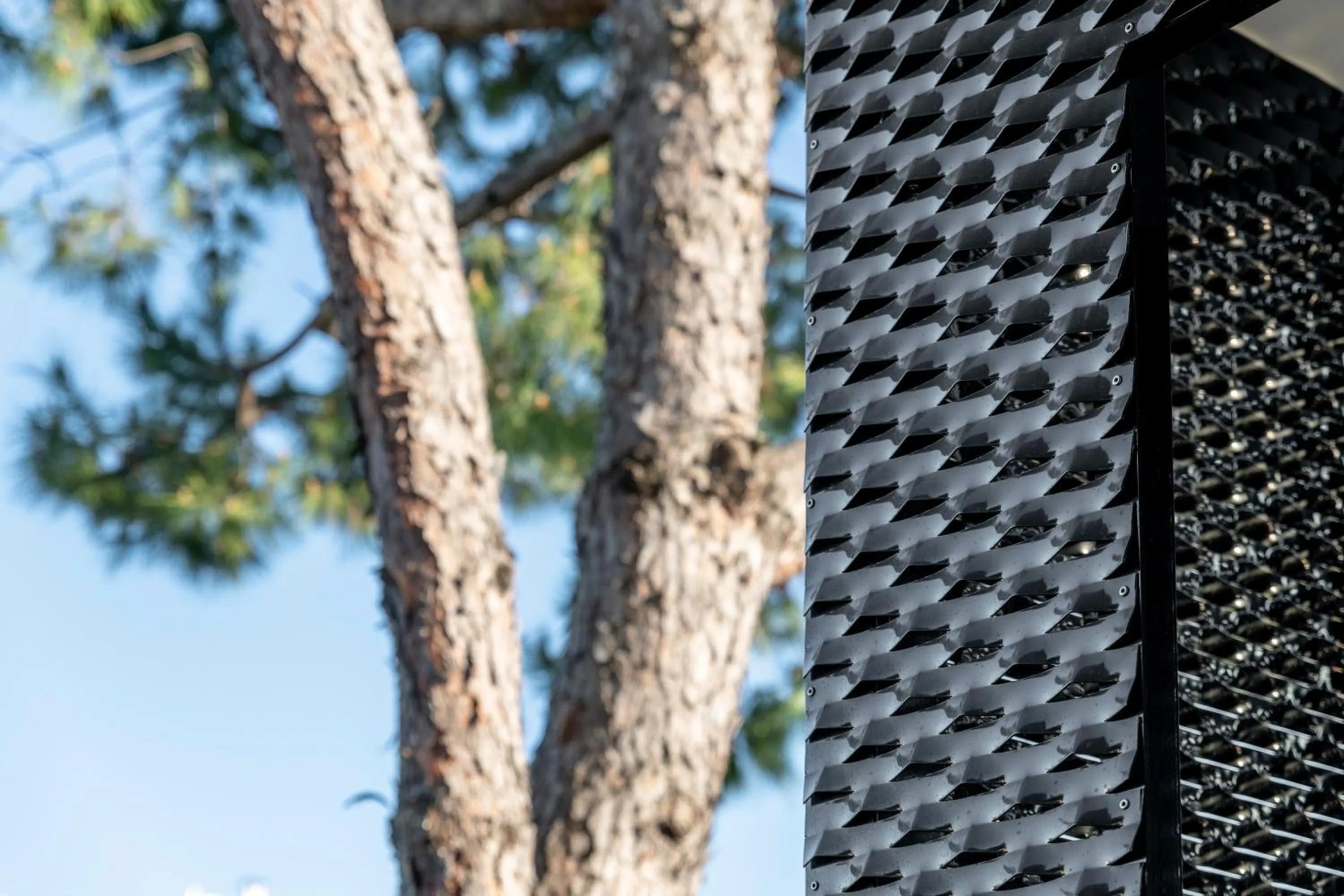 Balcony/Terrace in Residence Filmare