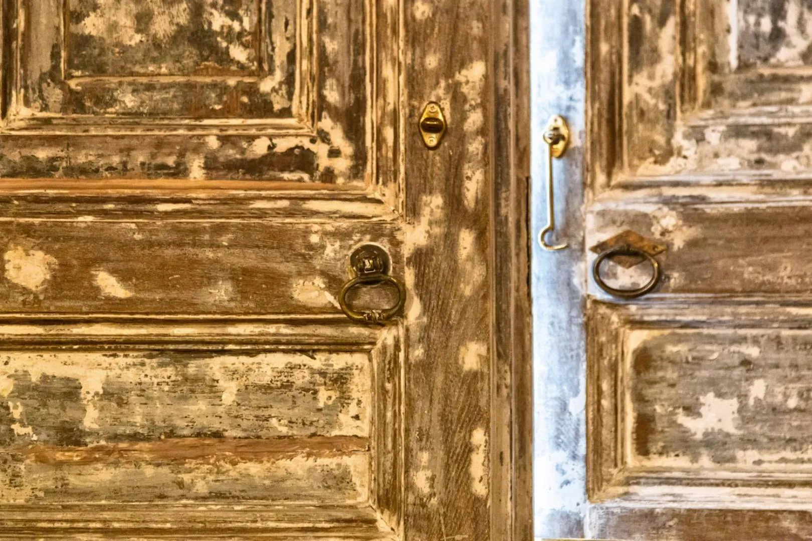 Decorative detail in Artemisia Domus - Centro Storico