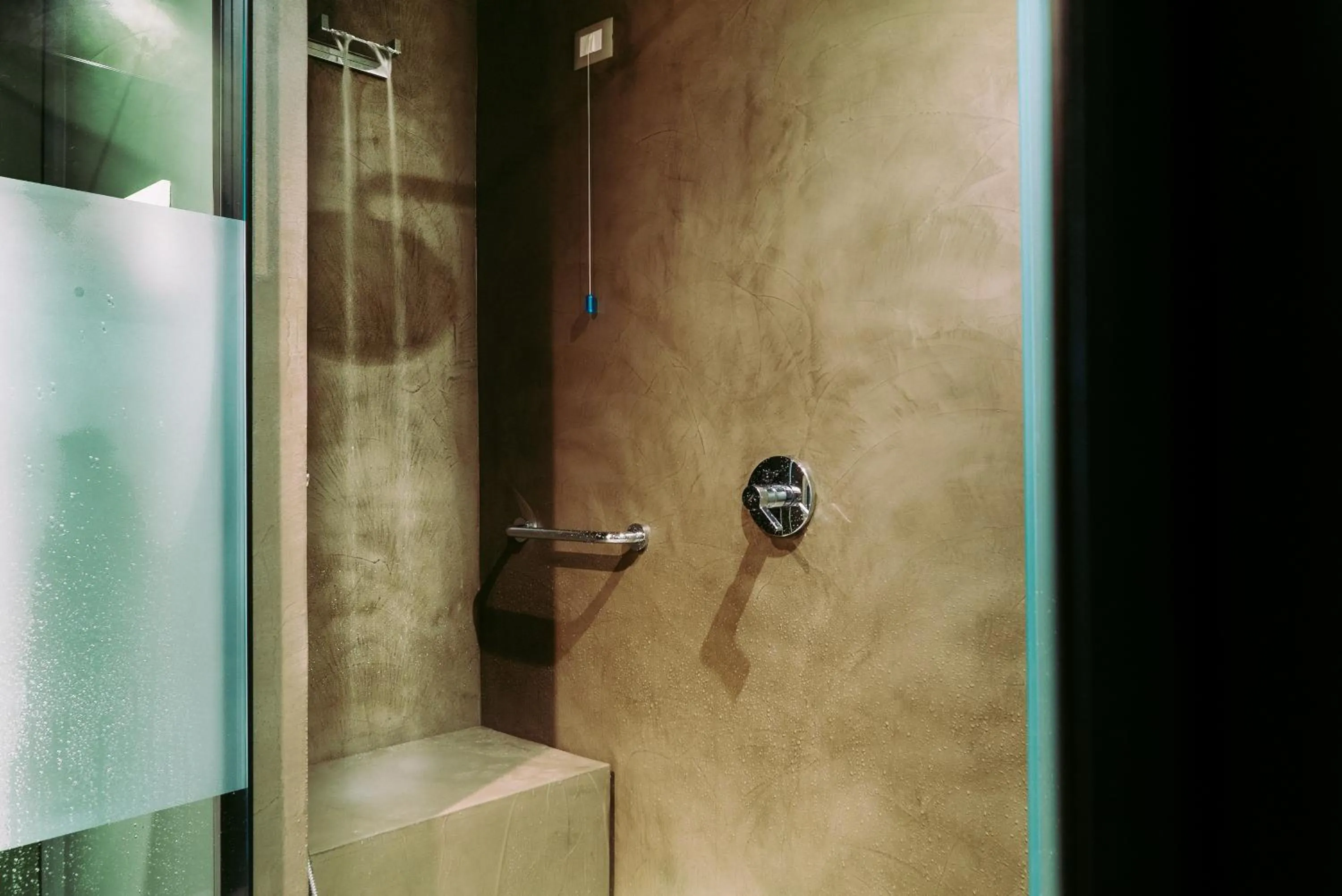 Shower in Artemisia Domus - Centro Storico