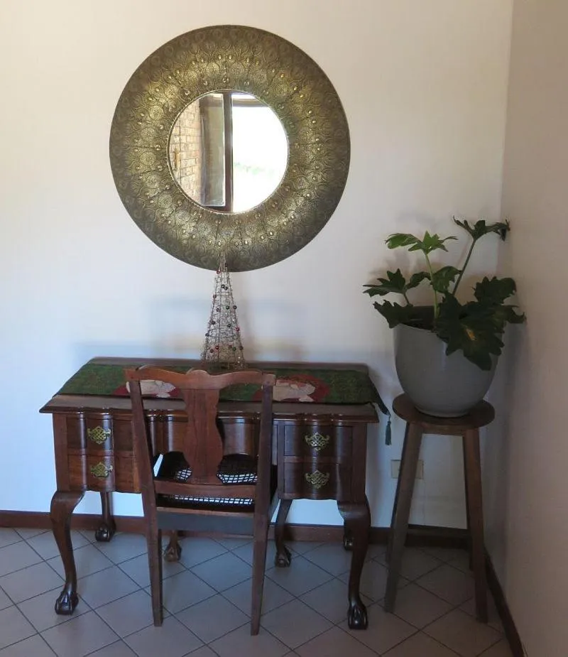 Decorative detail in Magnolia Place Guest Houses