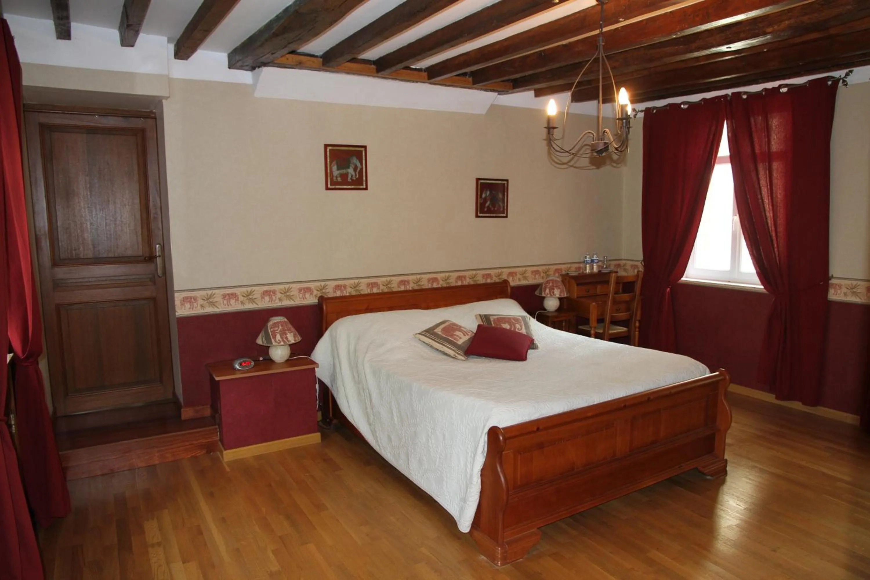 Bed in Les Rives de l'Andelle