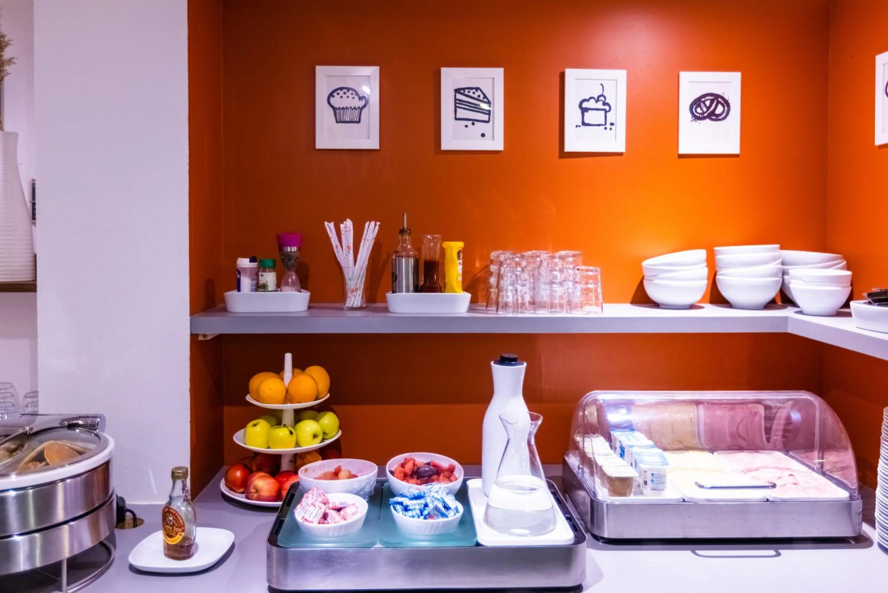 Breakfast in Hôtel Princes de Catalogne