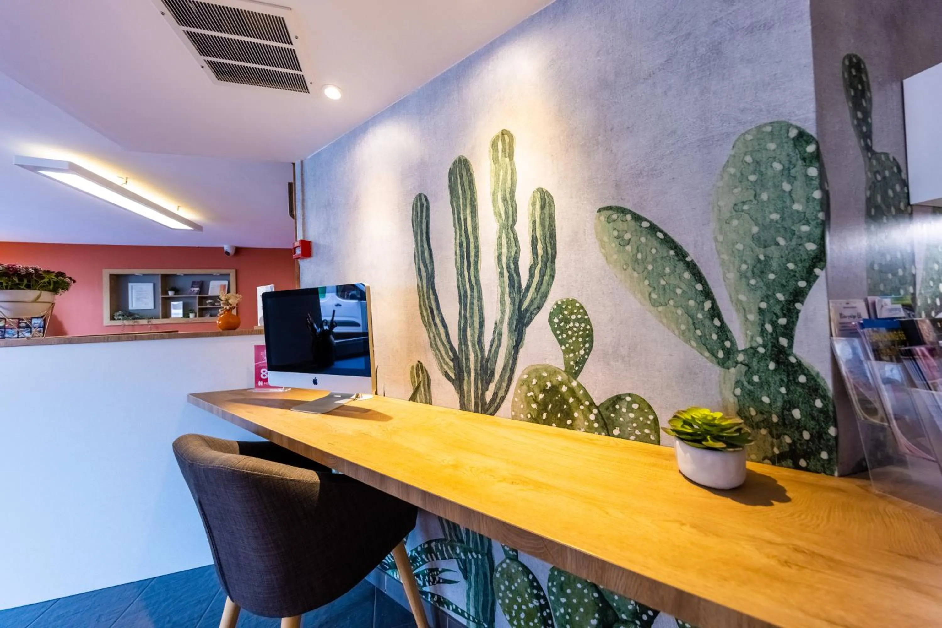 Lobby or reception in Hôtel Princes de Catalogne