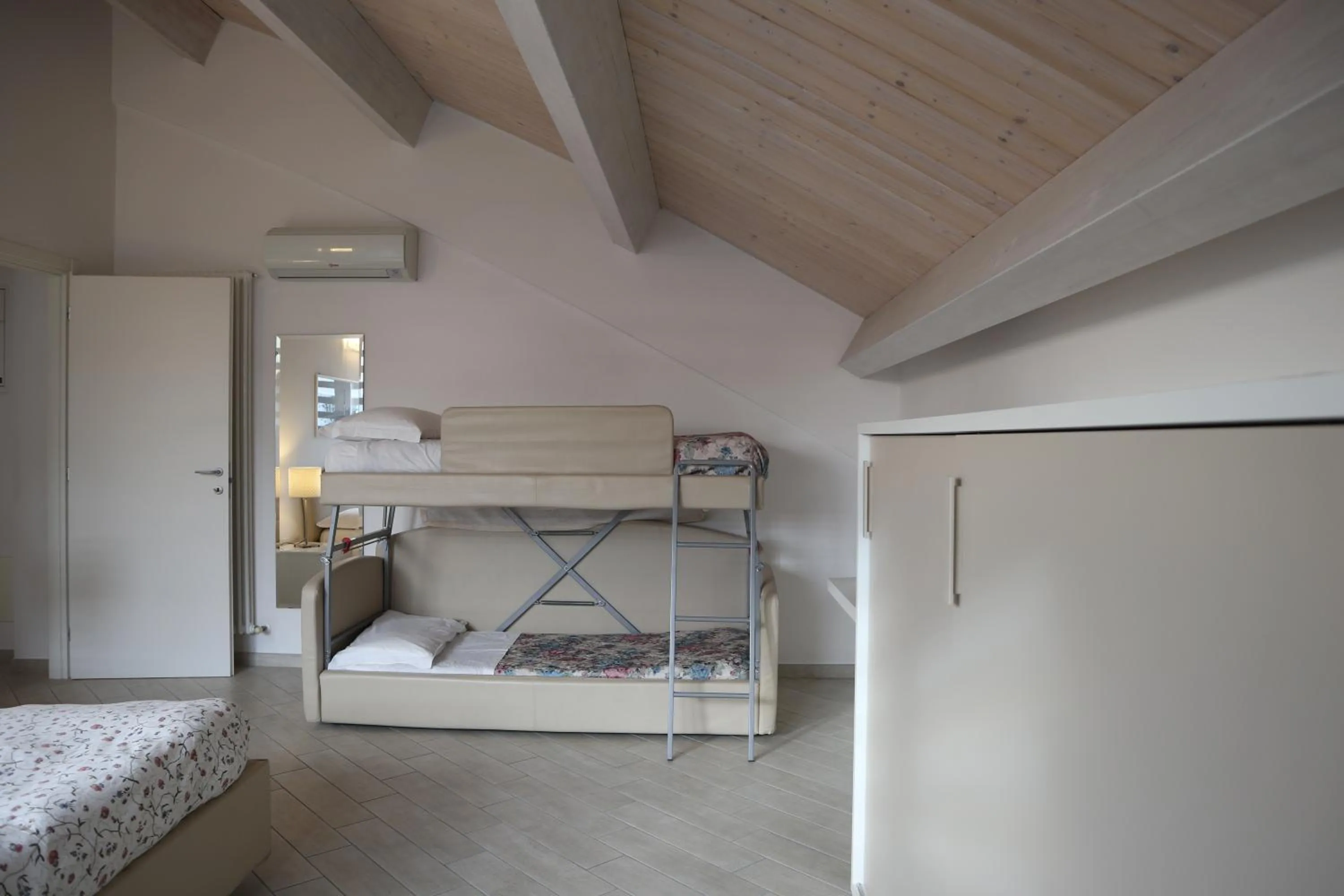 Bedroom, Bed in Camera & Caffè Cenni