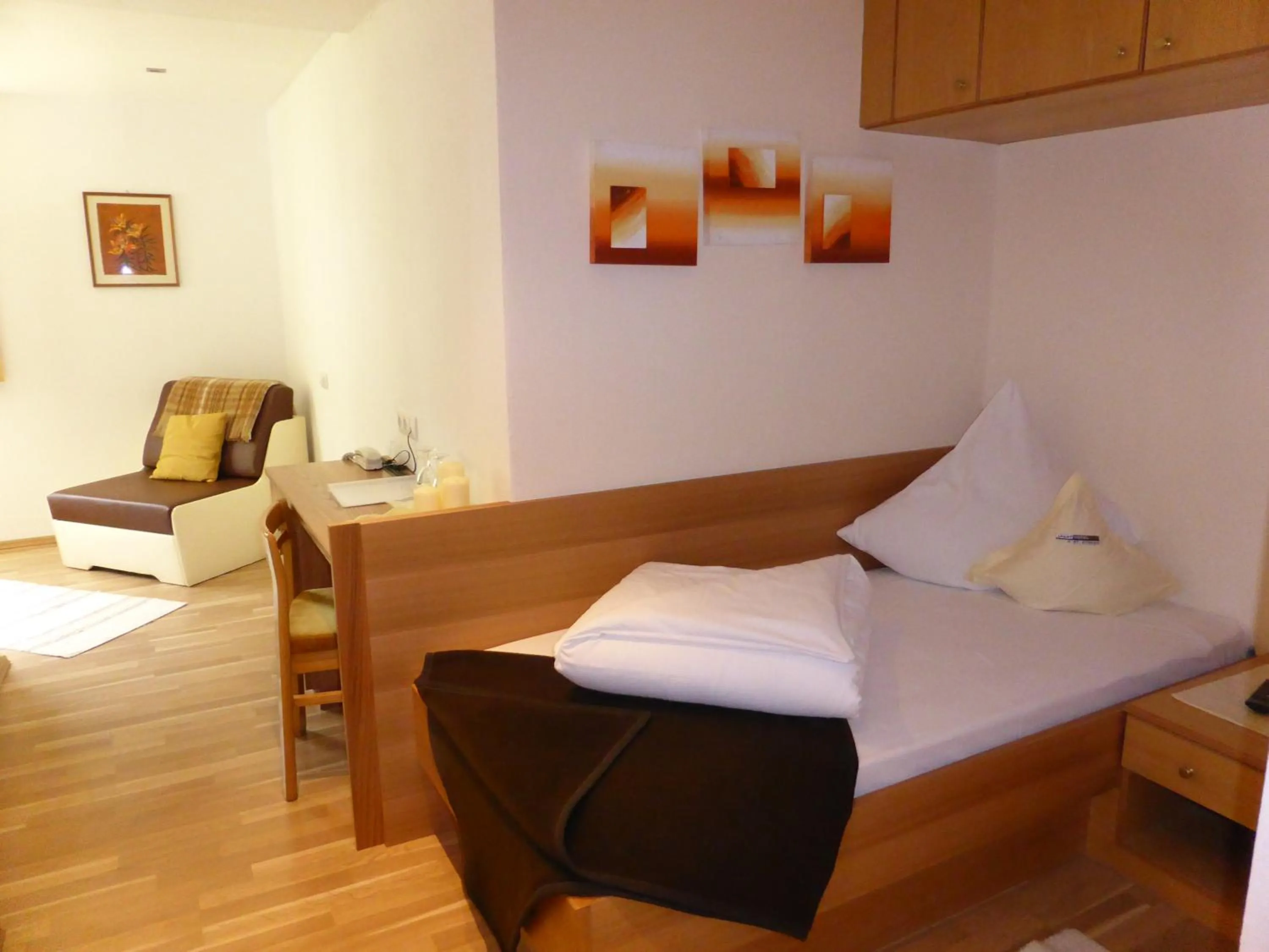 Single Room - single occupancy in Lapis Monti Apartments & Suites
