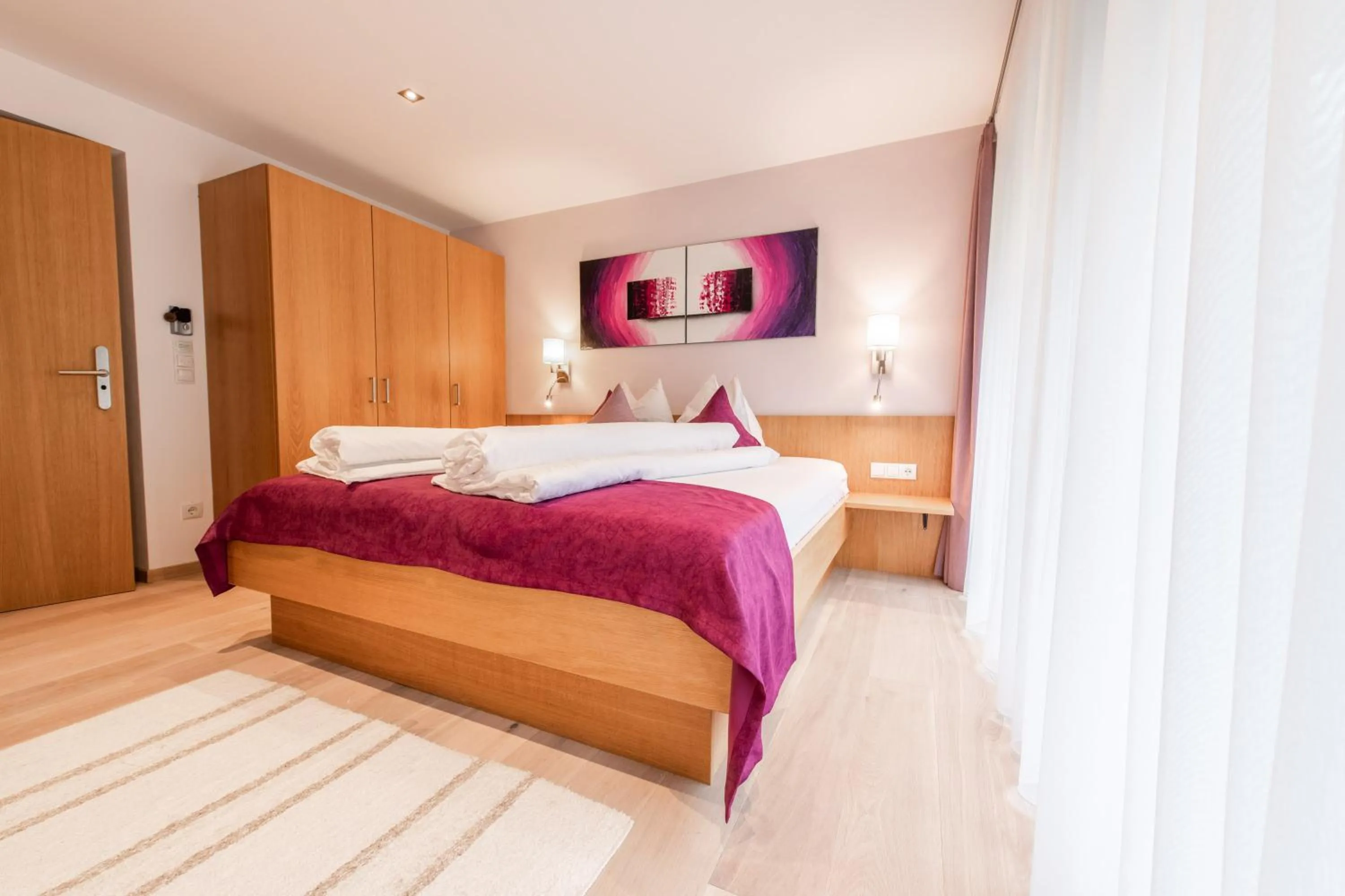Lapis Monti Apartments & Suites