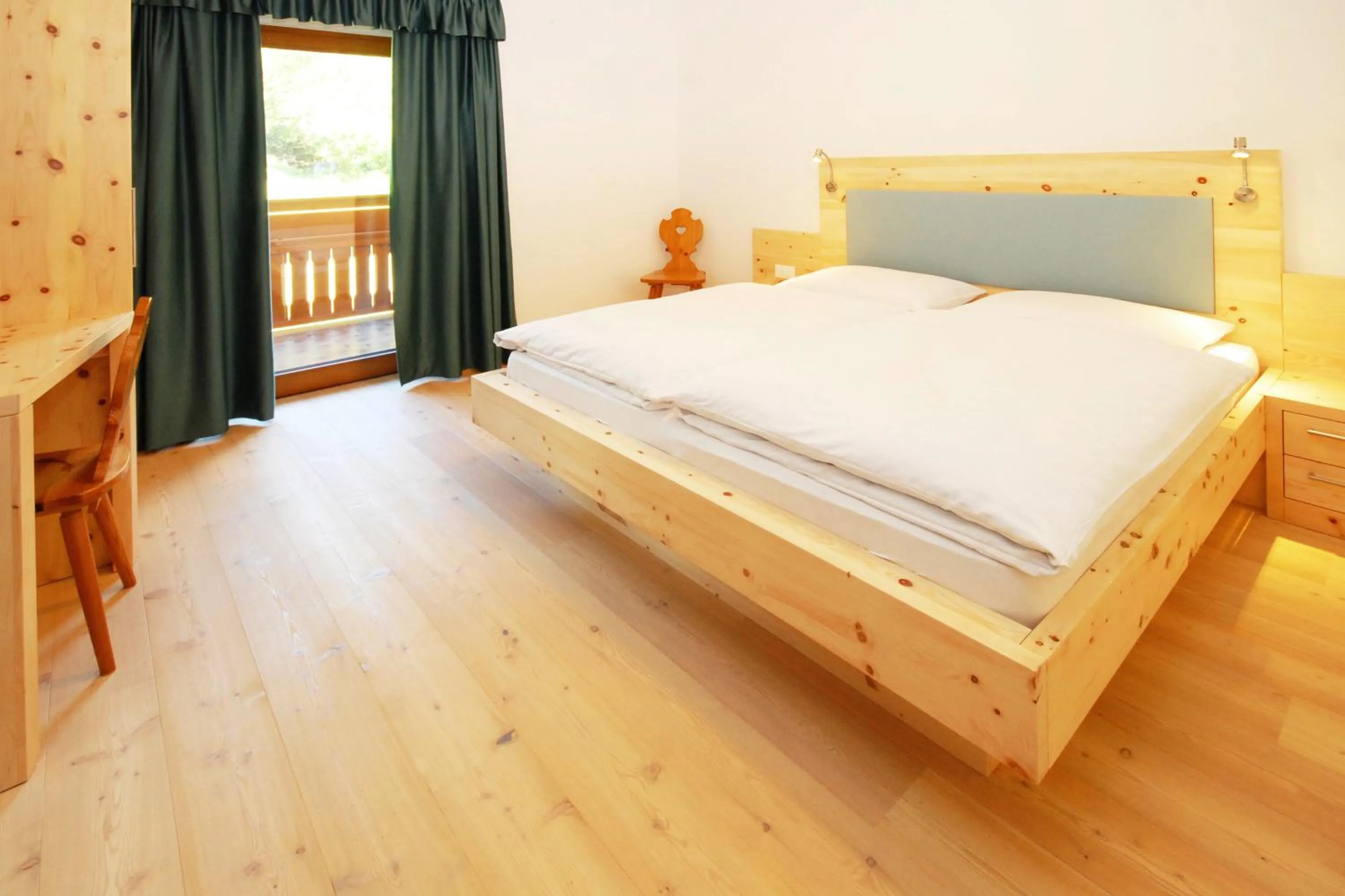 Bedroom, Bed in Hotel Feldrand