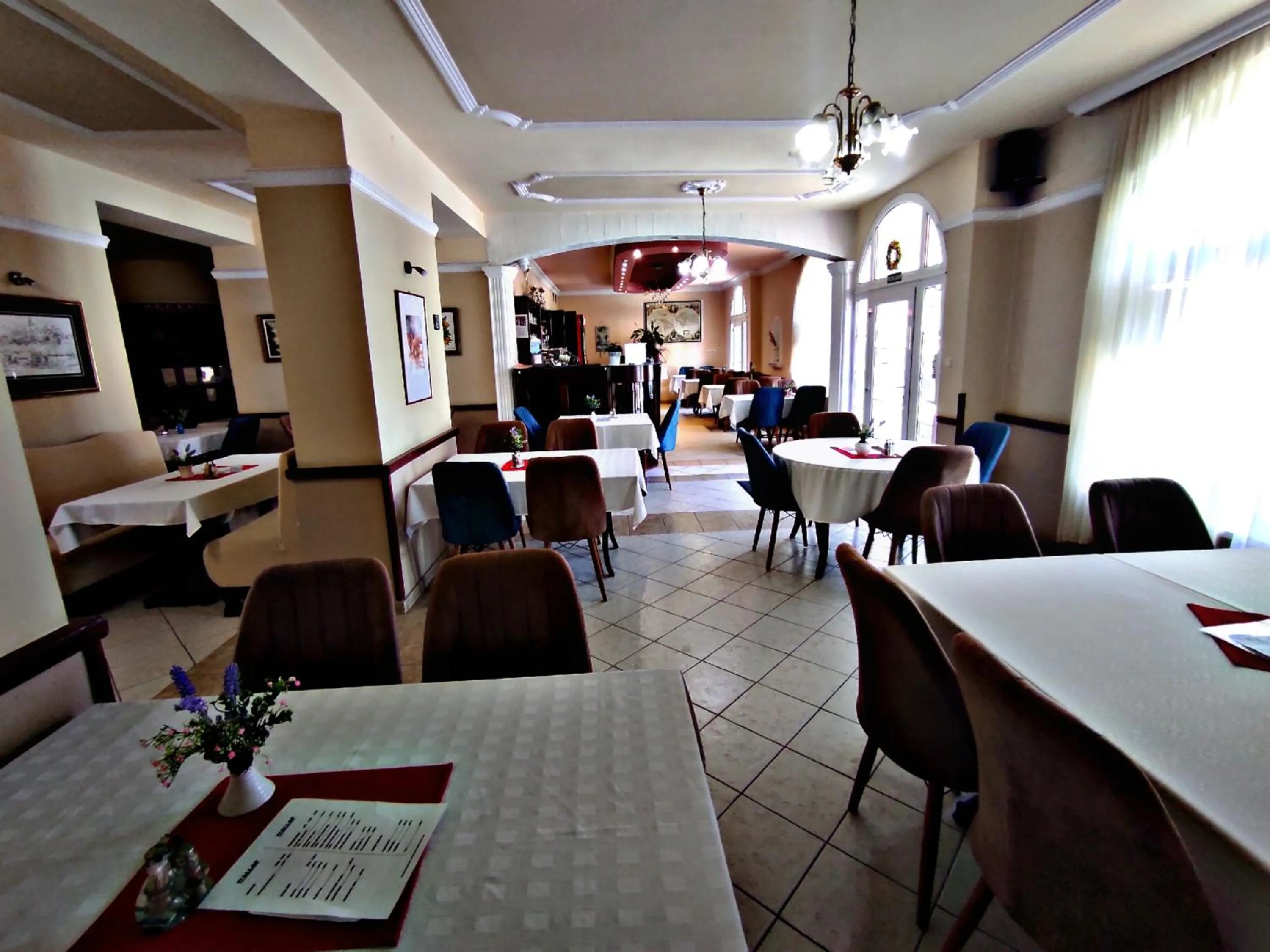 Restaurant/places to eat in Átrium Hotel Harkány