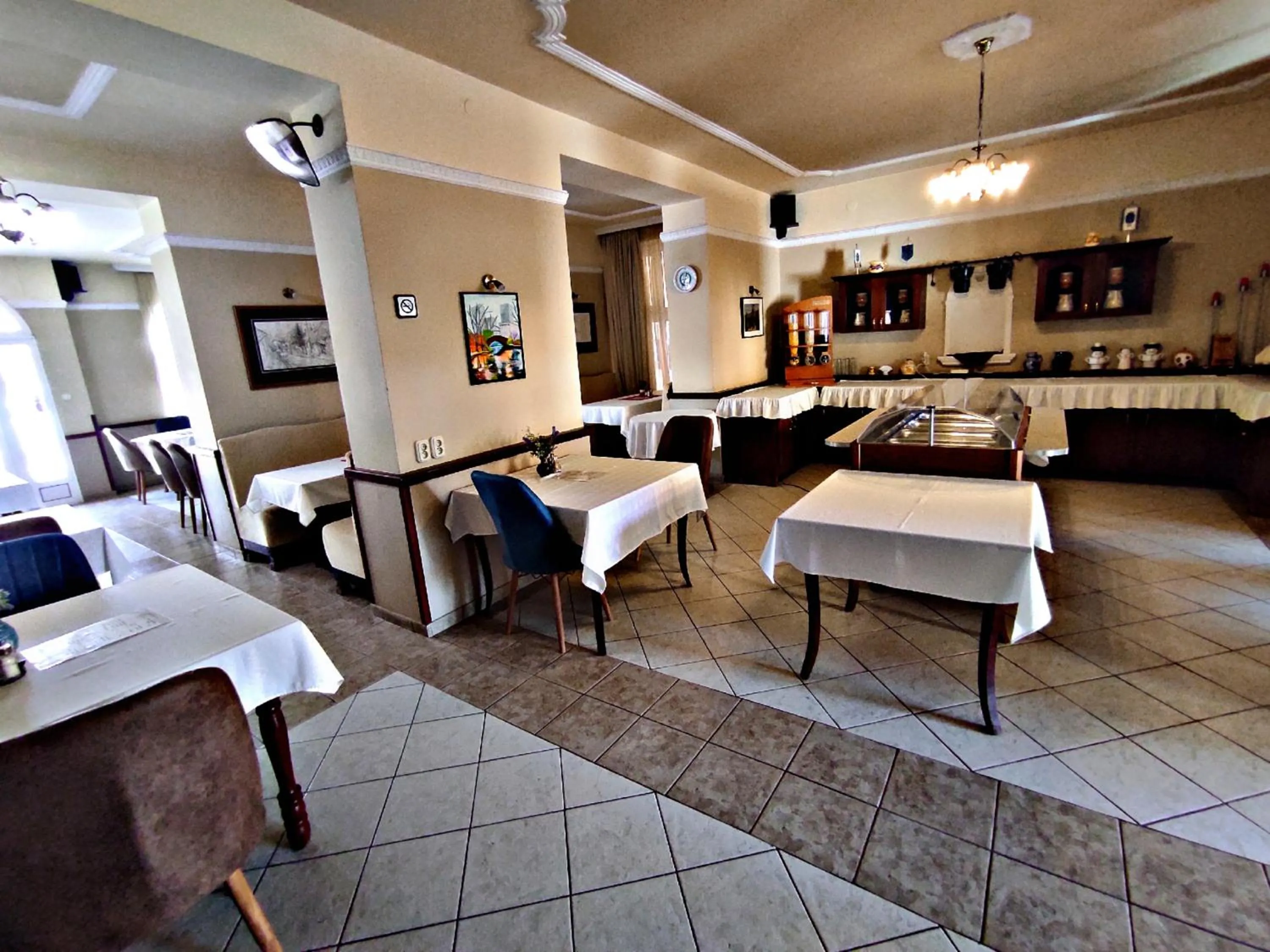 Restaurant/places to eat in Átrium Hotel Harkány