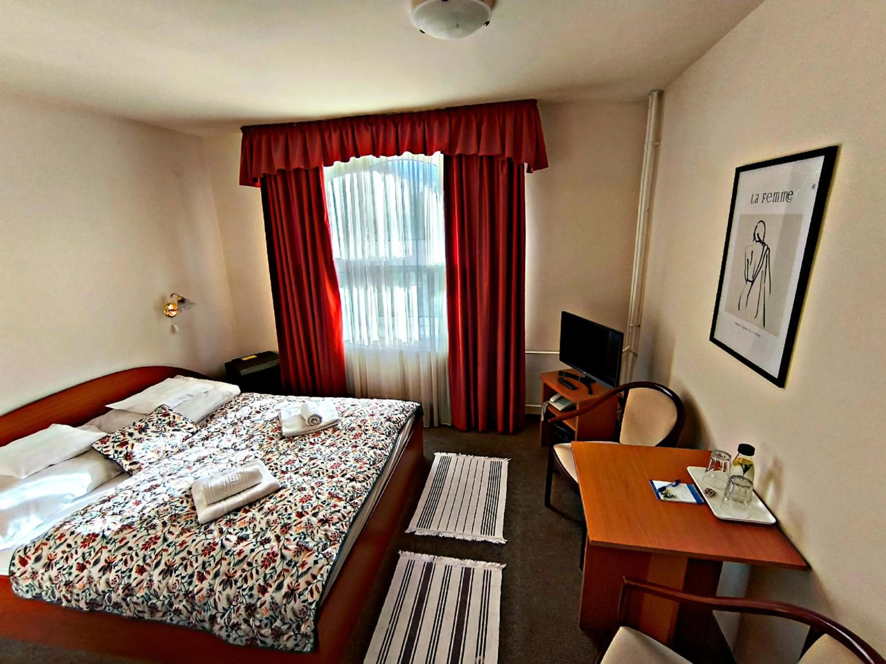 Photo of the whole room, Bed in Átrium Hotel Harkány