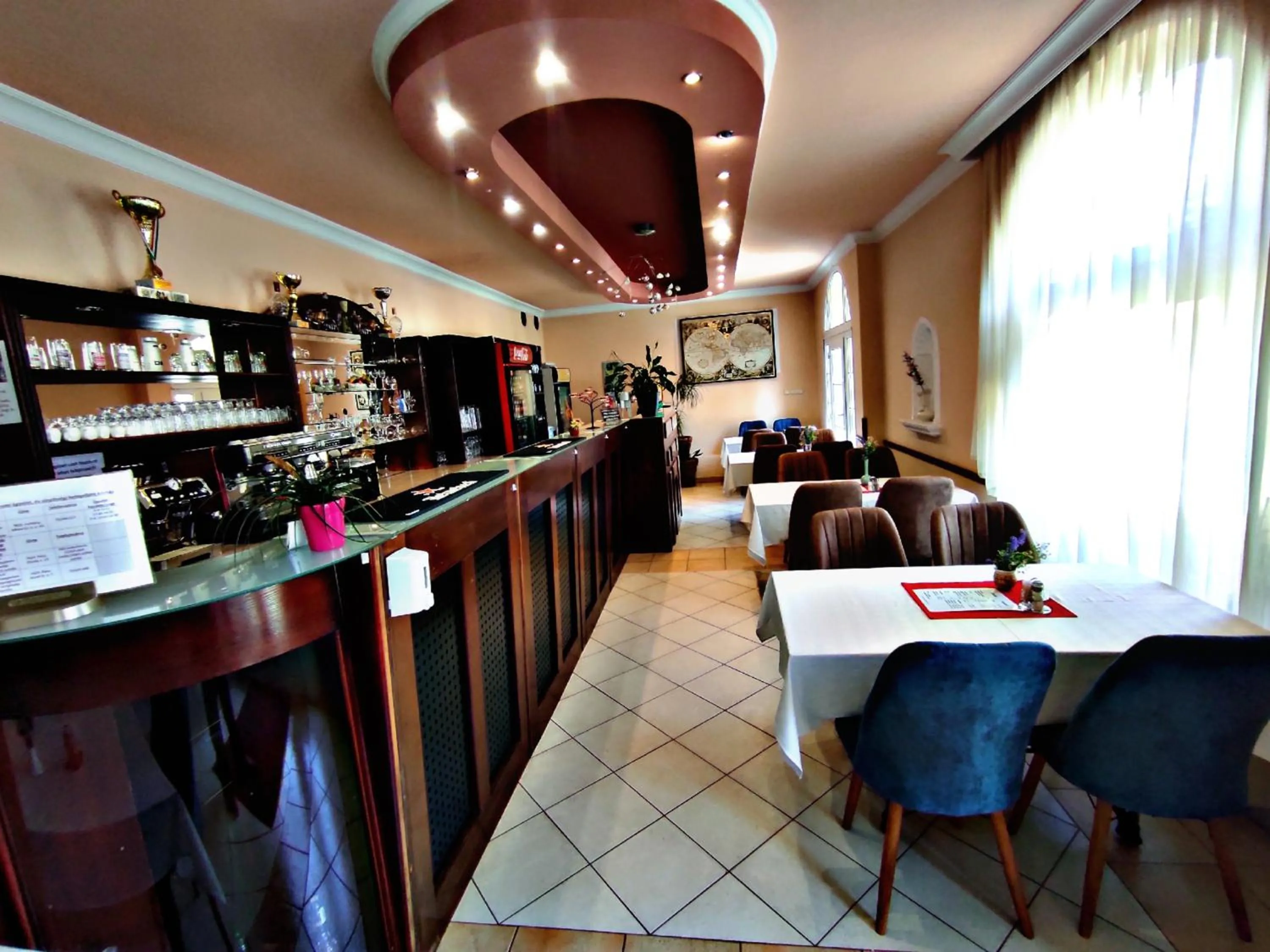 Lounge or bar in Átrium Hotel Harkány