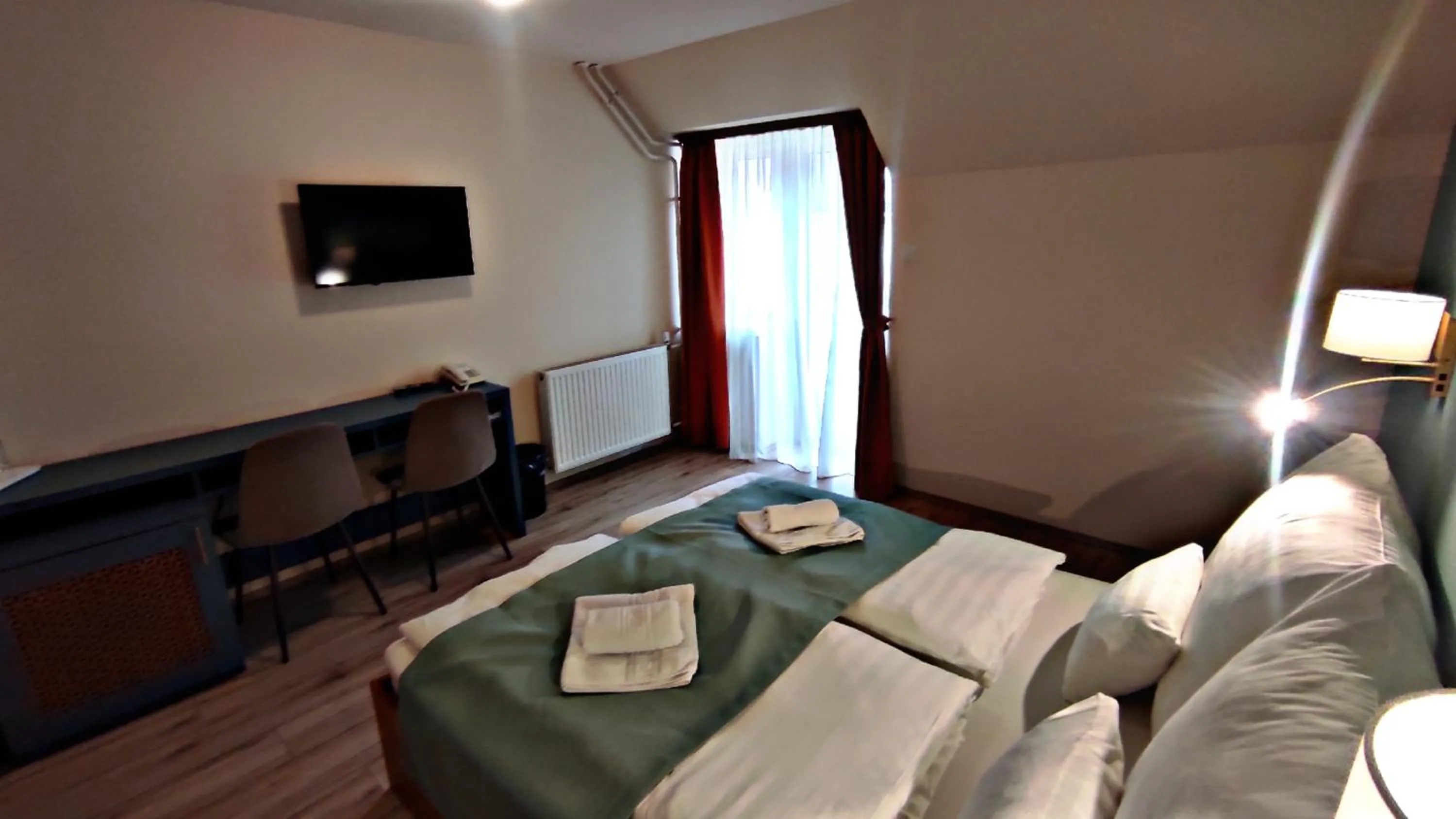 Photo of the whole room, Bed in Átrium Hotel Harkány