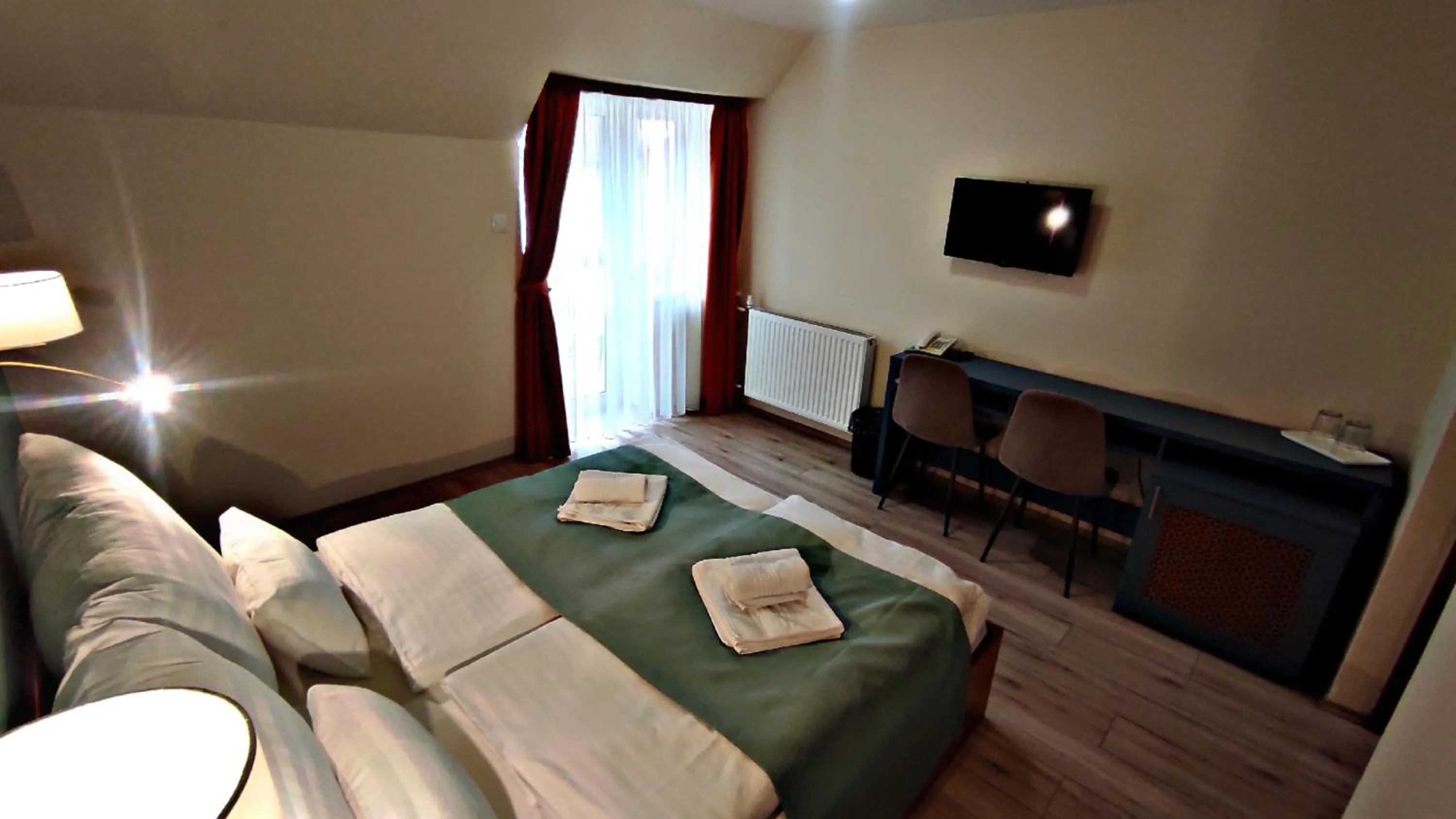 Photo of the whole room, Bed in Átrium Hotel Harkány