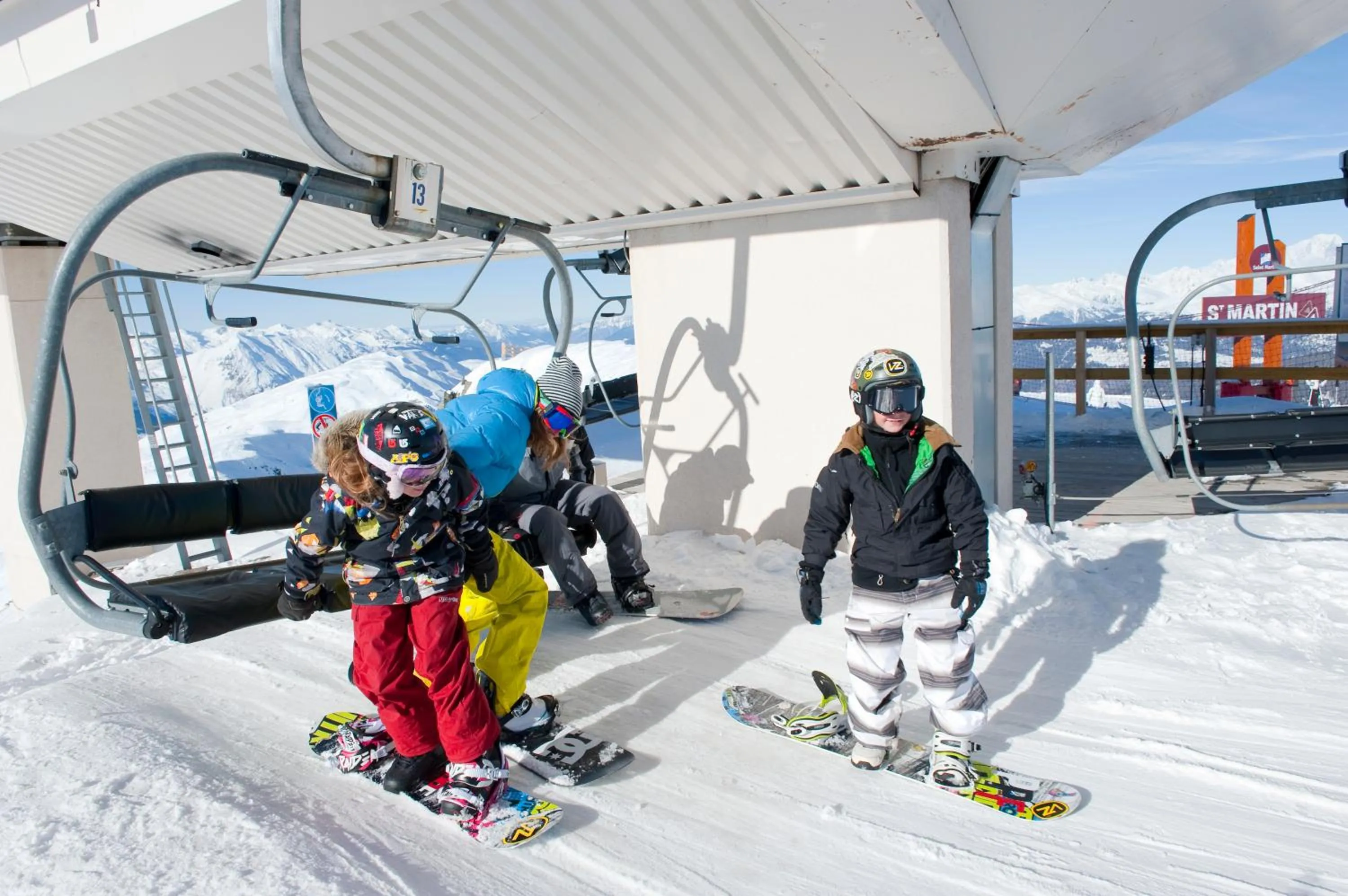 Skiing in SOWELL RESIDENCES Pierre Blanche