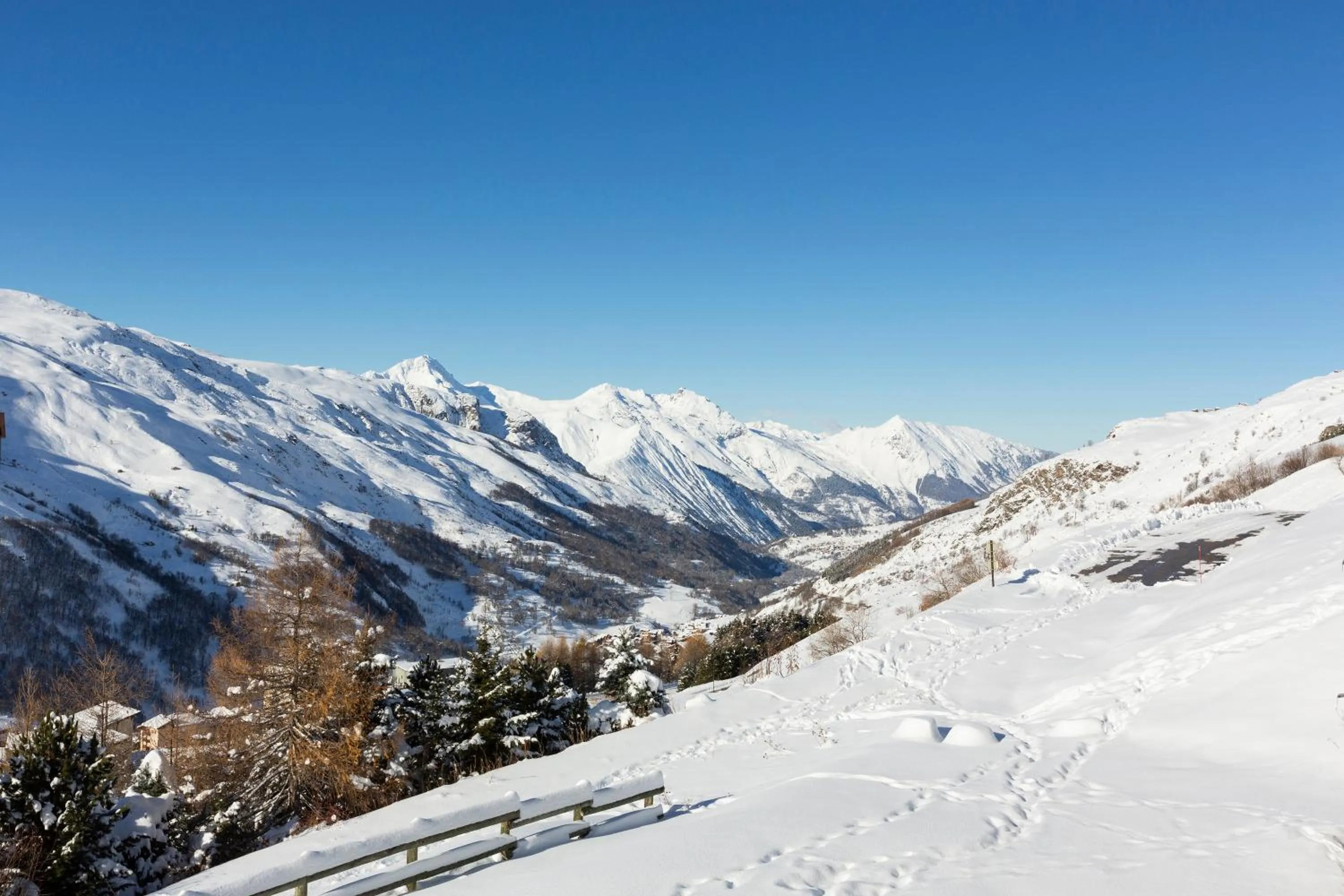 Property building in SOWELL RESIDENCES Pierre Blanche