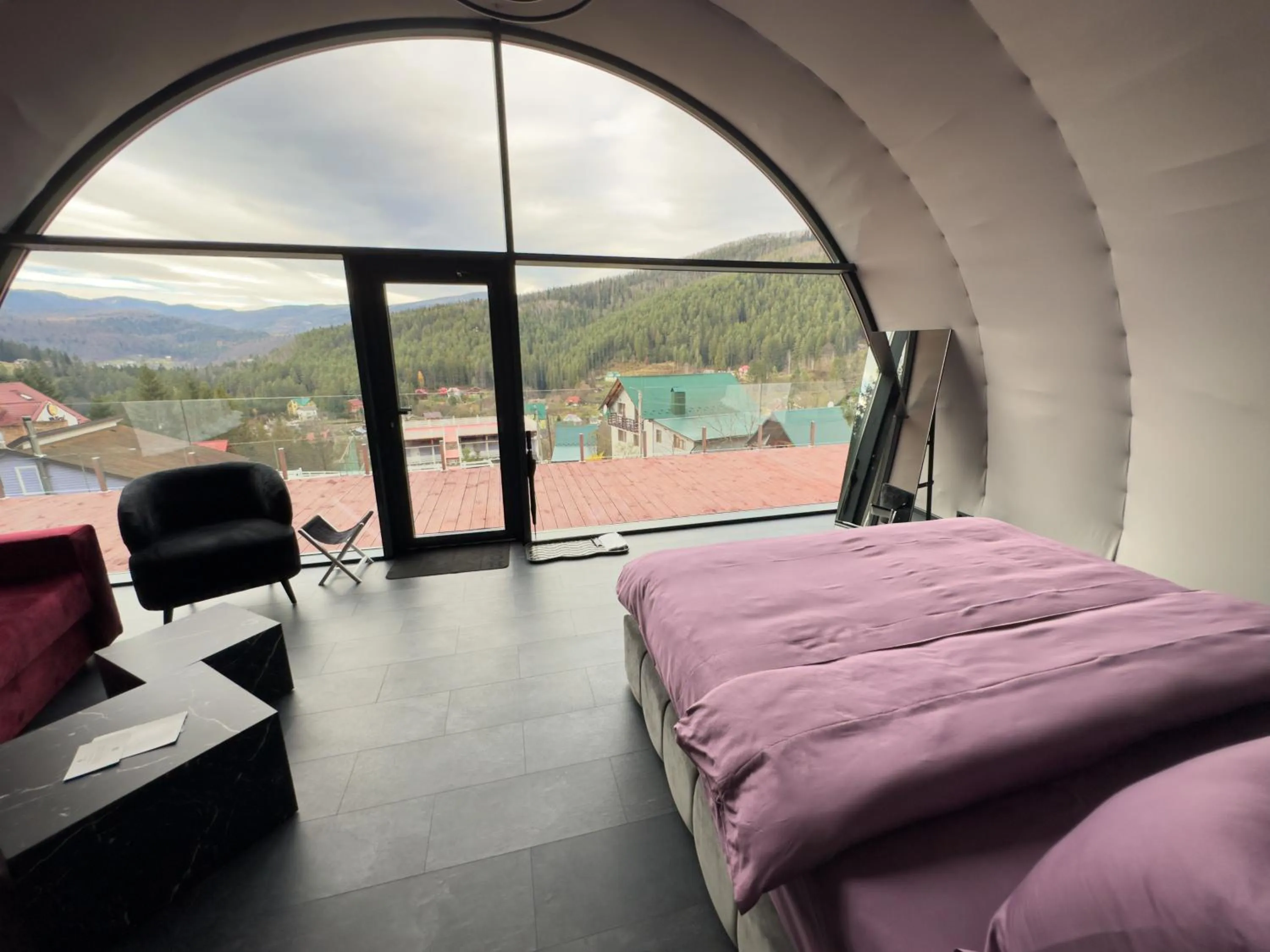 Bed in Wellland Hotel