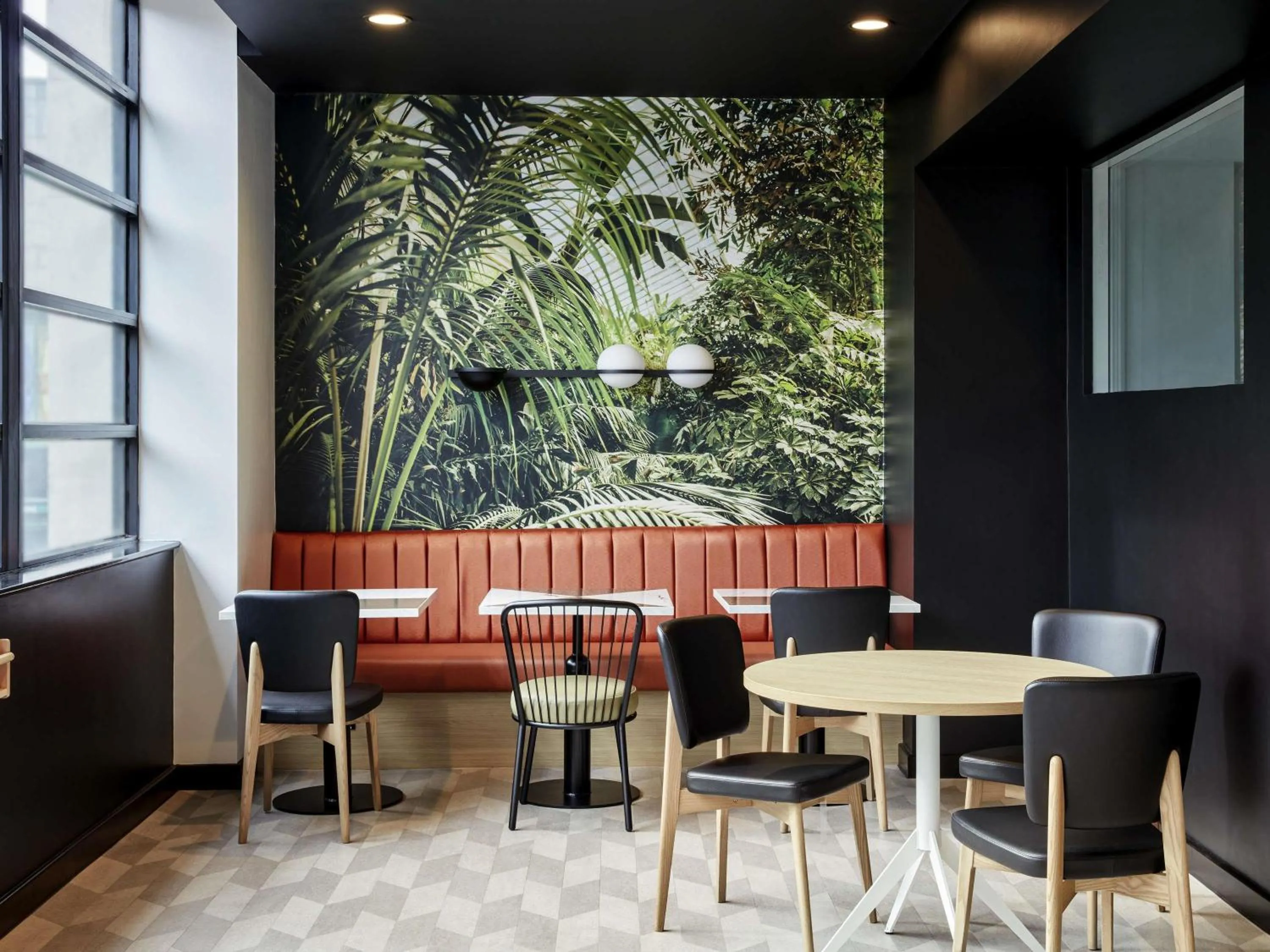 Property building in Aparthotel Adagio Liverpool City Centre