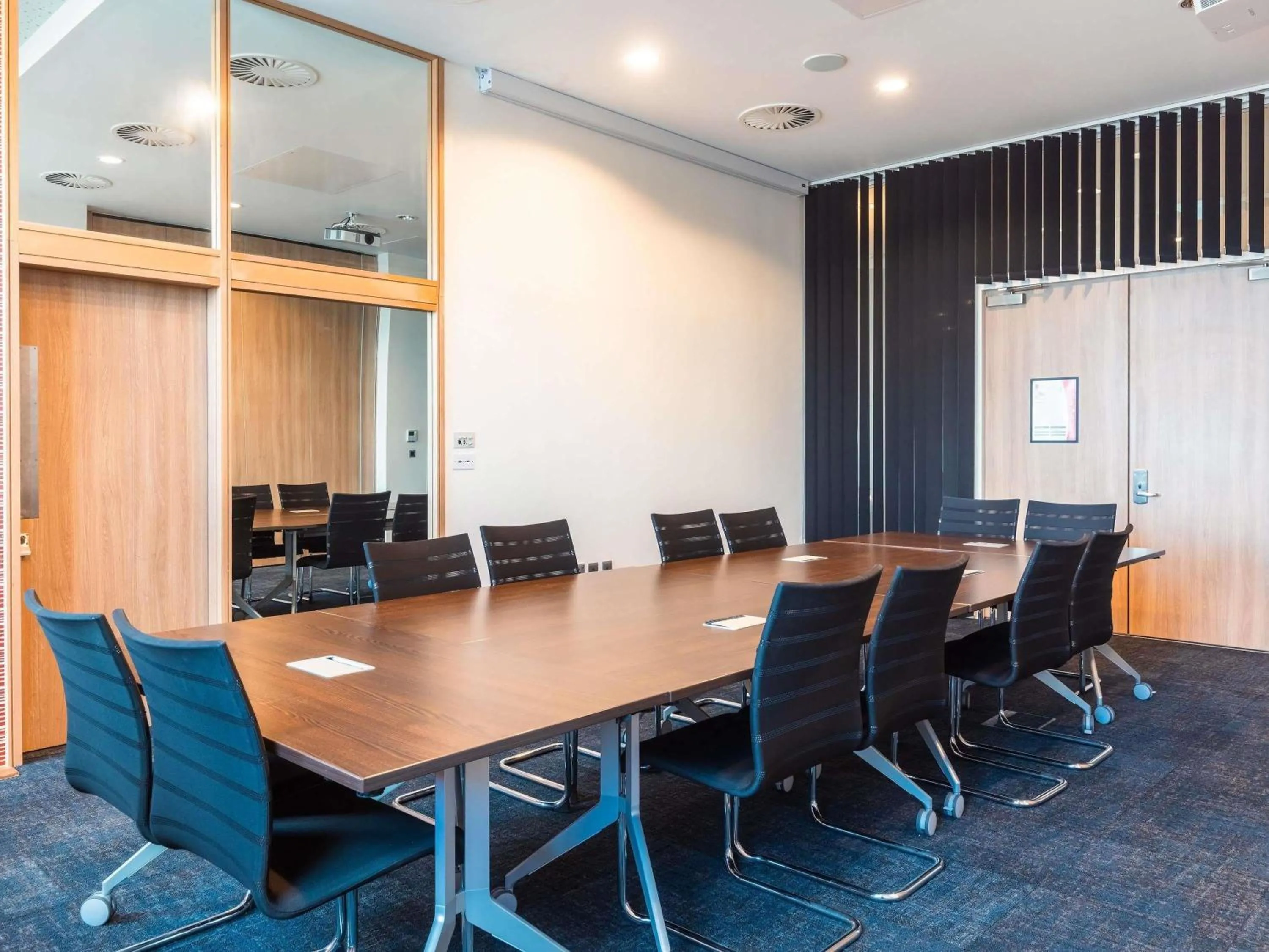 Meeting/conference room in Aparthotel Adagio Liverpool City Centre