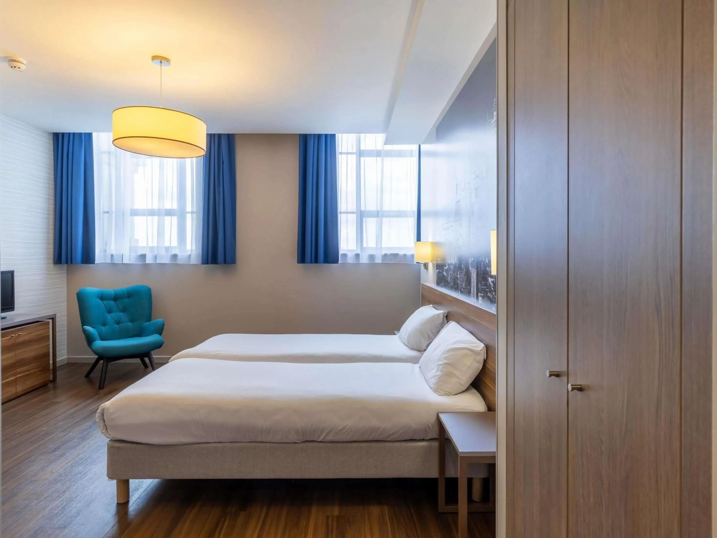 Bedroom, Bed in Aparthotel Adagio Liverpool City Centre