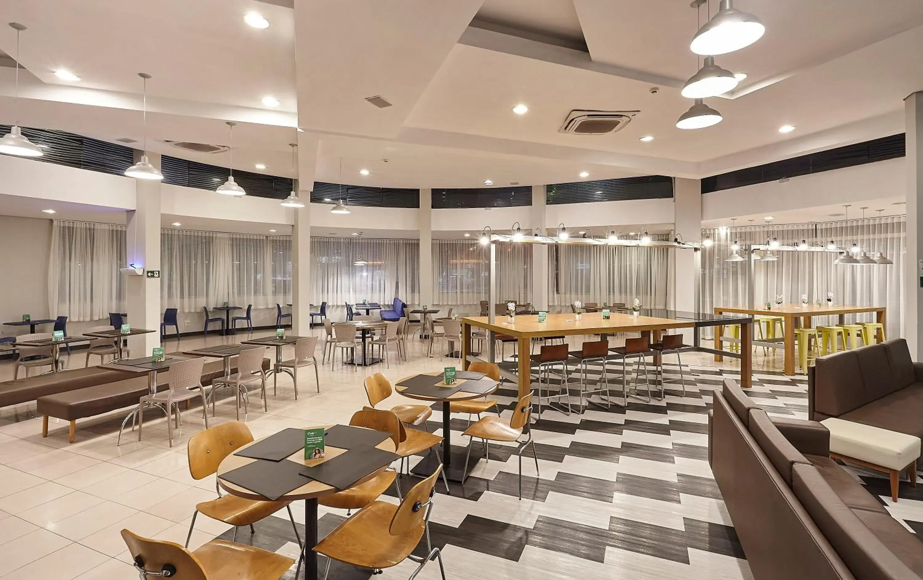 Restaurant/places to eat in Hotel Nacional Inn Bauru Restaurant/places to eat in Hotel Nacional Inn Bauru