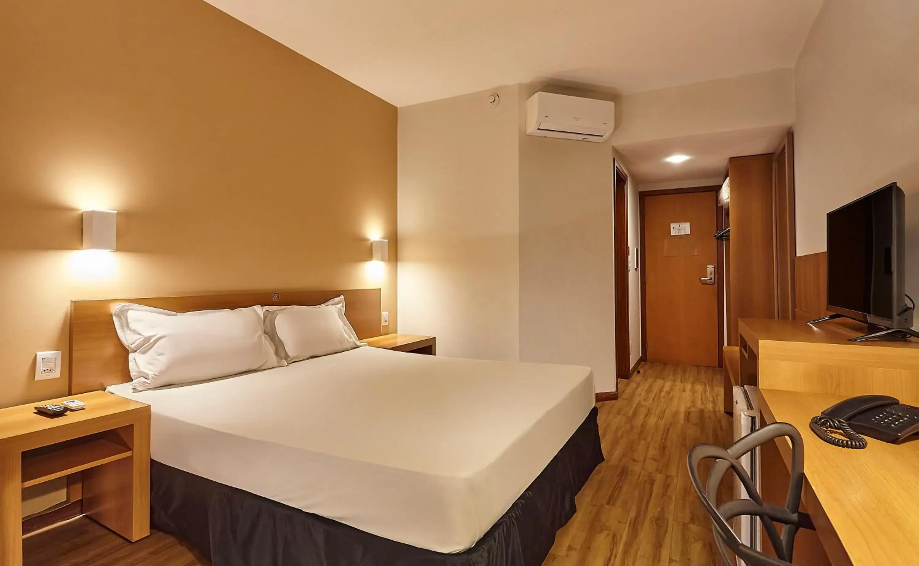 Bedroom, Bed in Hotel Nacional Inn Bauru Bedroom, Bed in Hotel Nacional Inn Bauru