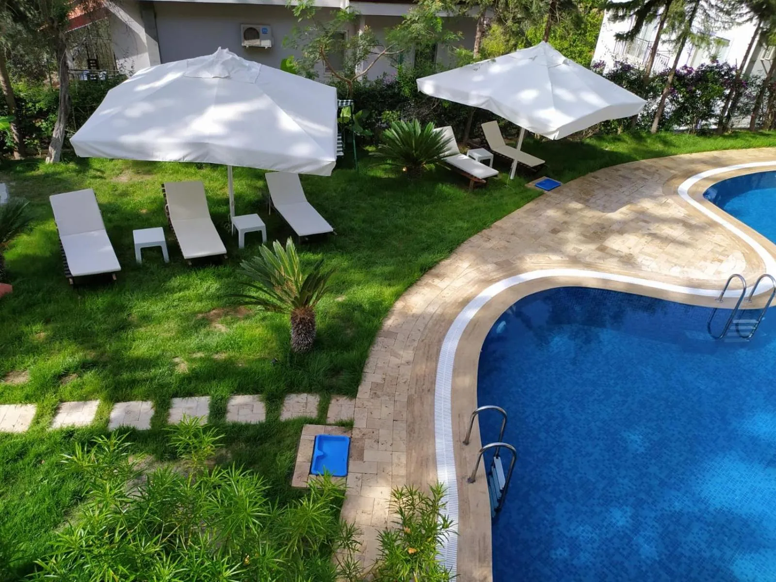 Swimming pool in Alya Hotel Göcek