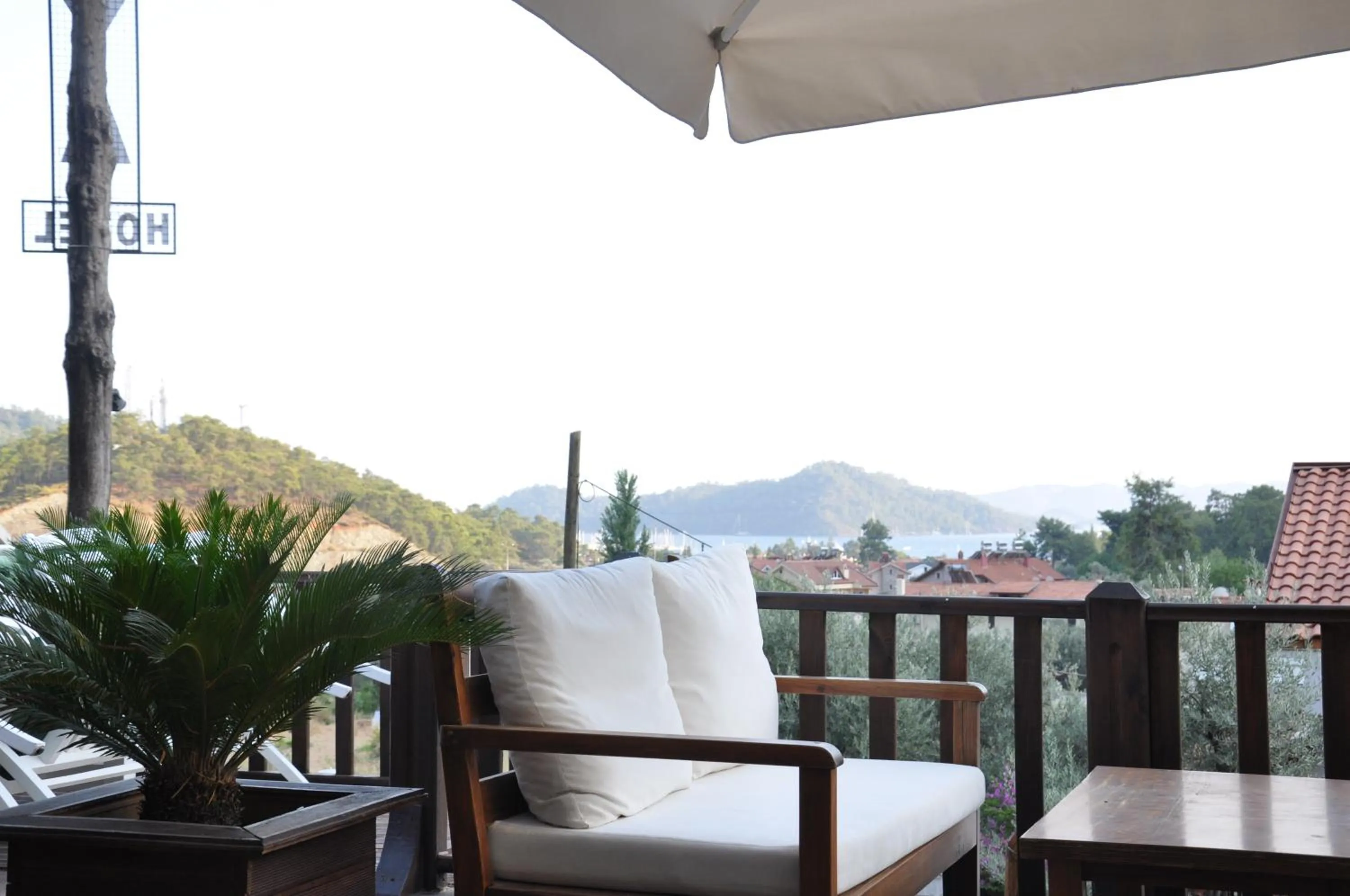 Balcony/Terrace in Alya Hotel Göcek