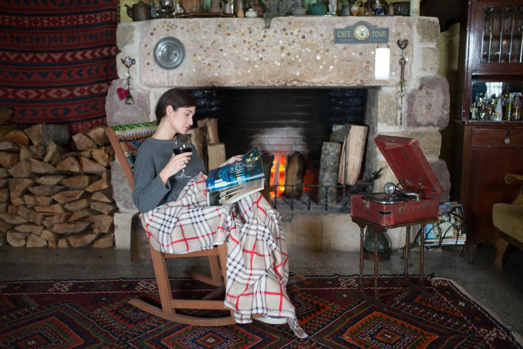 Restaurant/places to eat in Chateau Mere