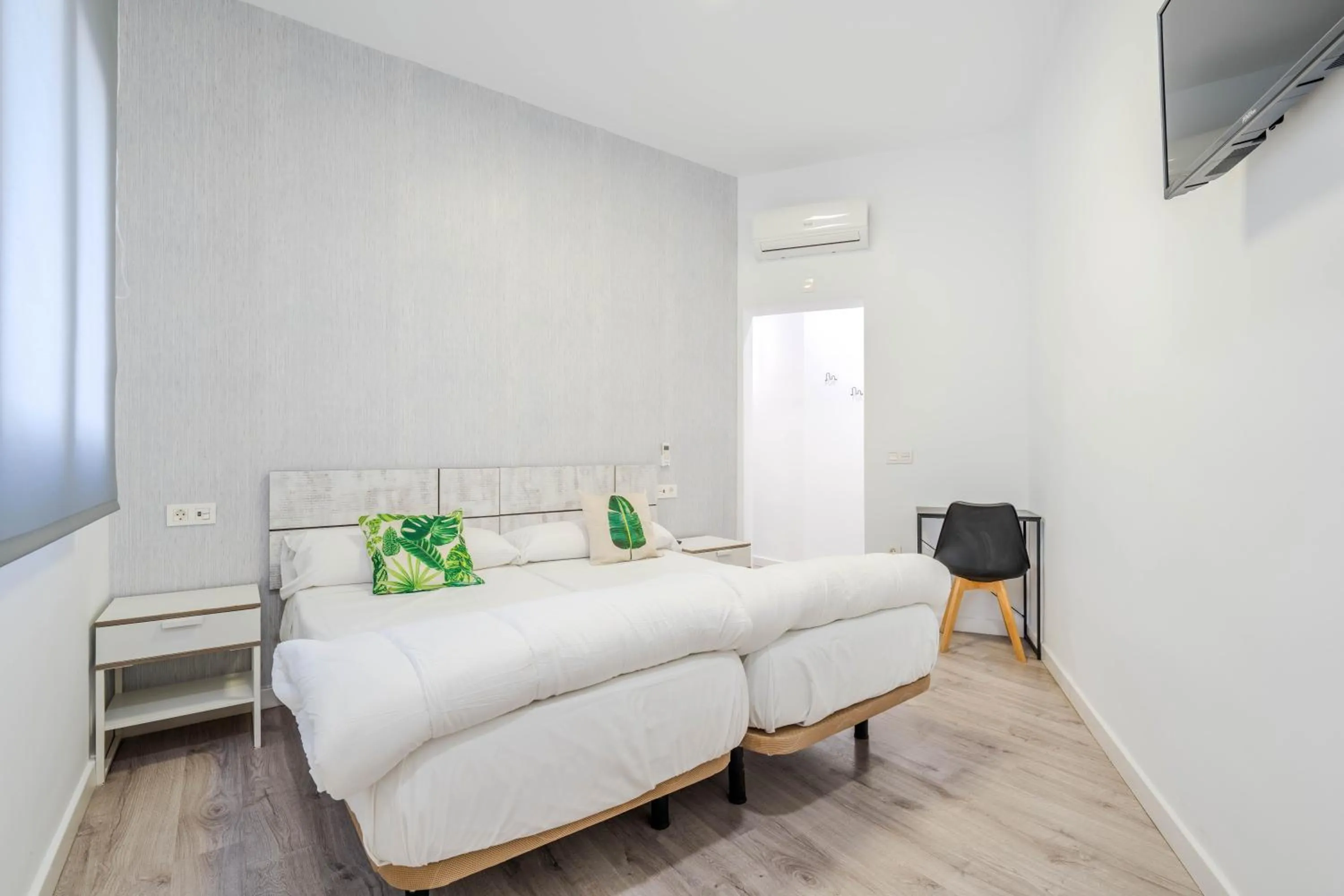 Bed in BF Rooms Almeria Centro