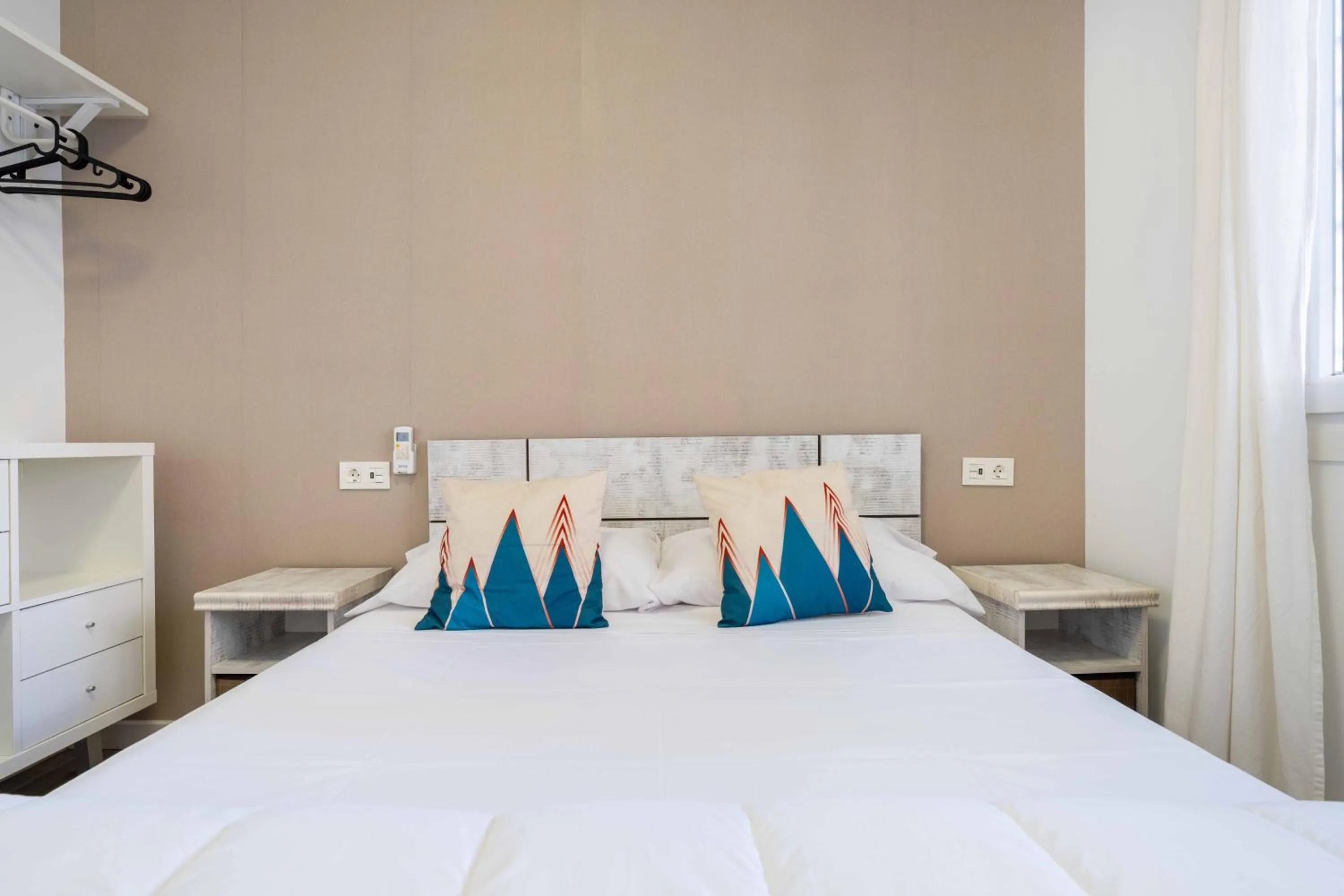 Bed in BF Rooms Almeria Centro