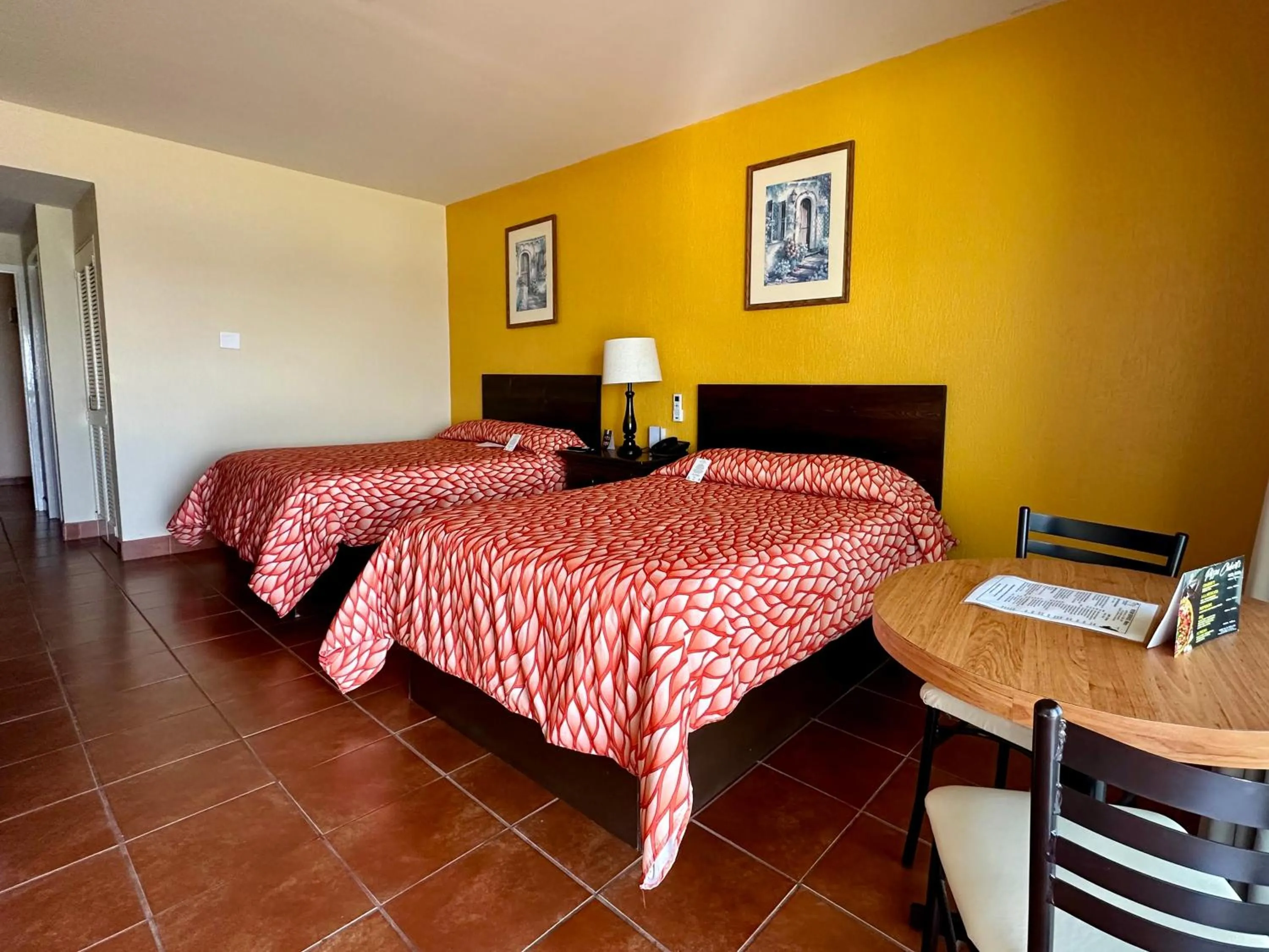 Bedroom, Bed in Rosarito Beach Hotel
