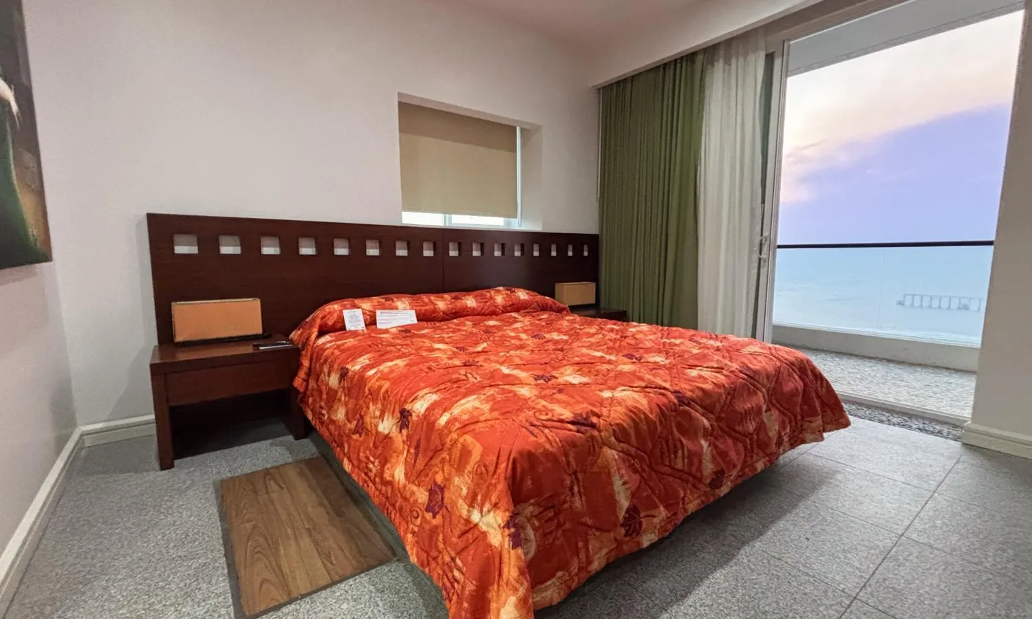 Bedroom, Bed in Rosarito Beach Hotel