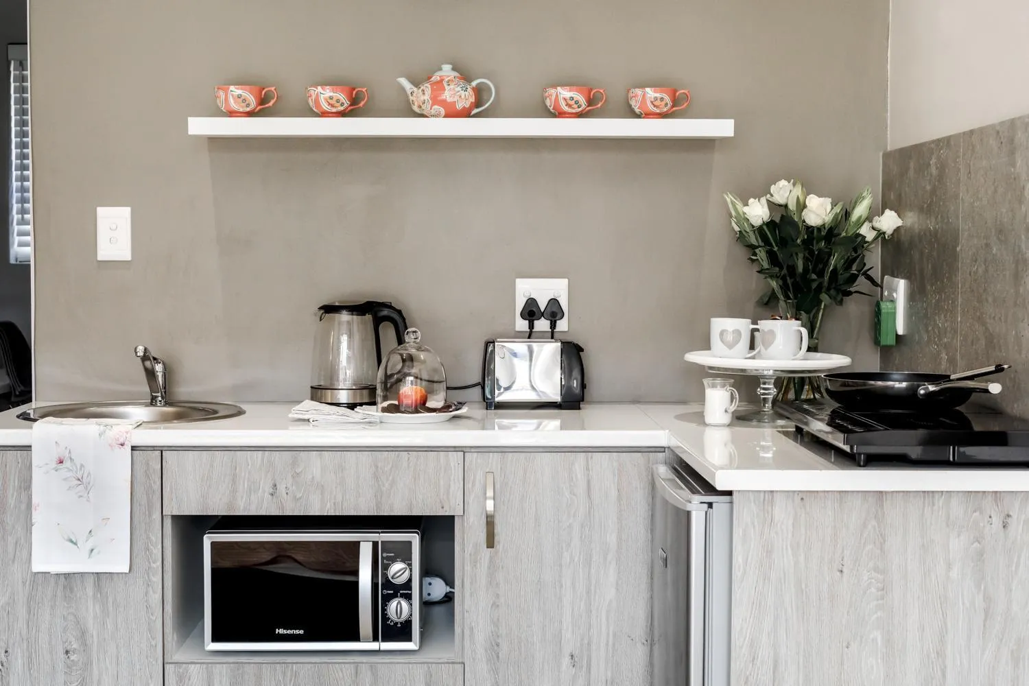 Kitchen or kitchenette in Wagtails Guest House