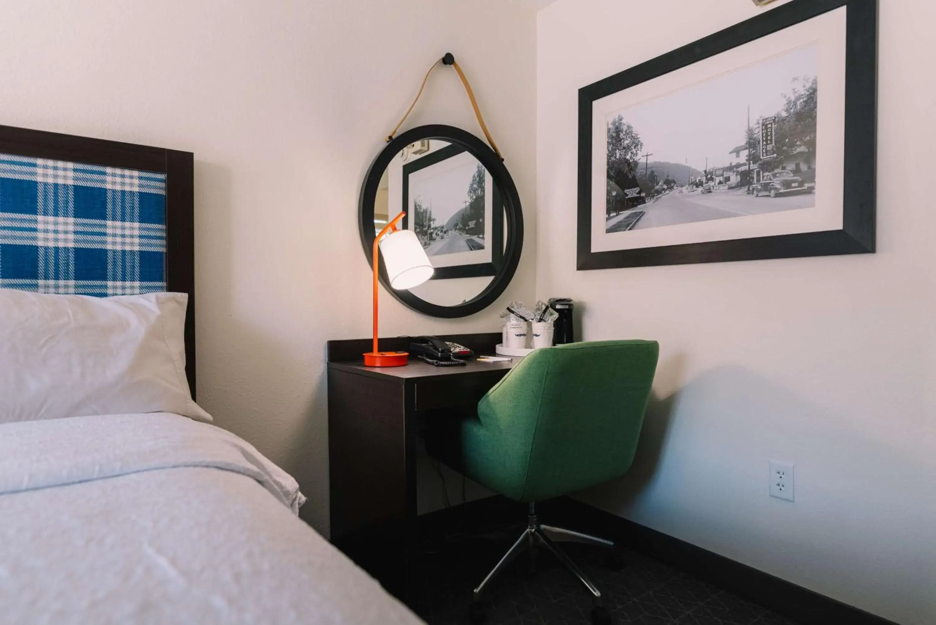 Bedroom, Bed in Hampton Inn Gatlinburg Bedroom, Bed in Hampton Inn Gatlinburg