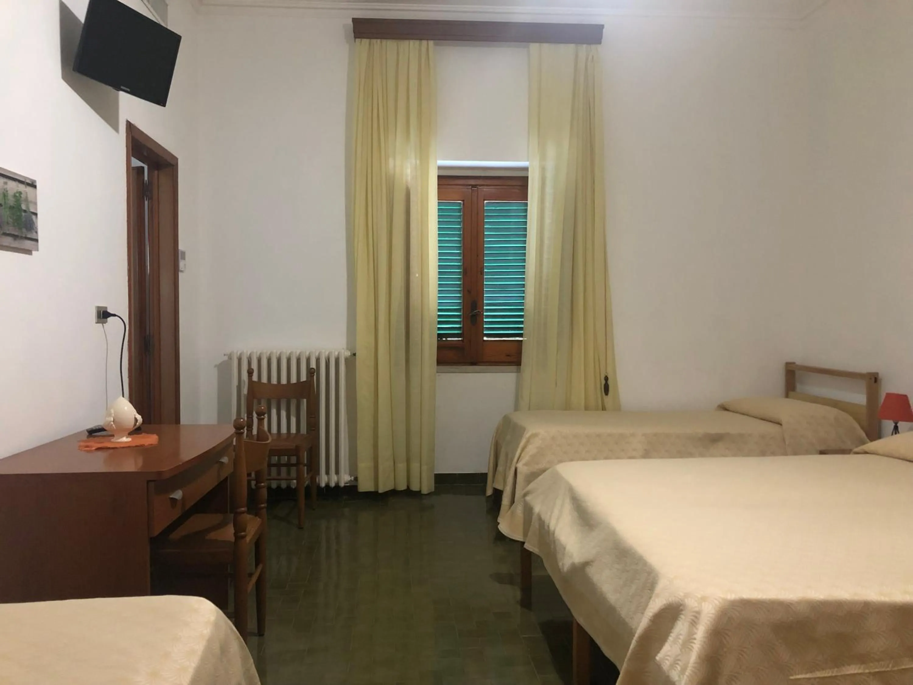 Bed in Hotel La Silvana