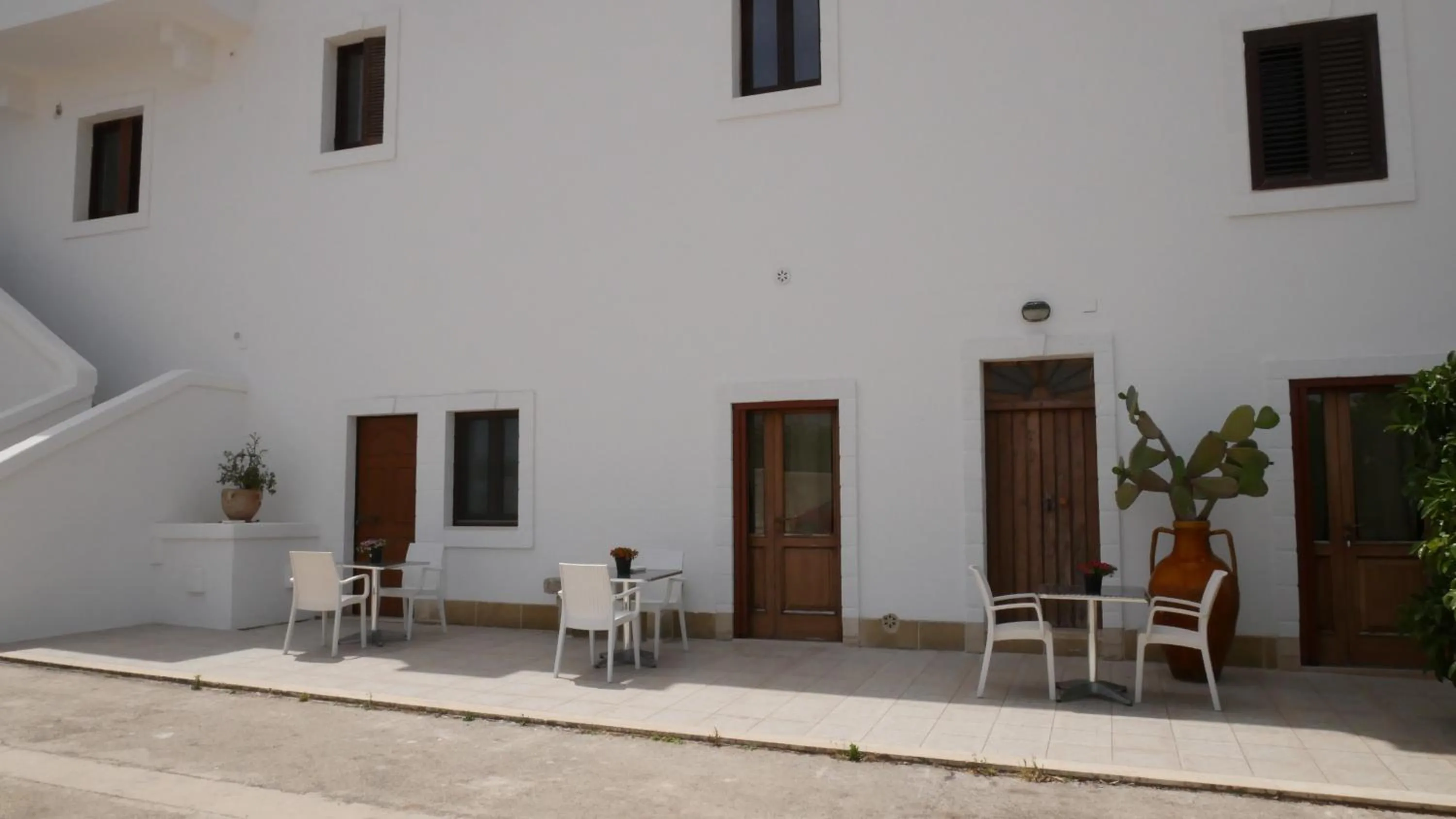 Facade/entrance in Masseria Lama D'impisa